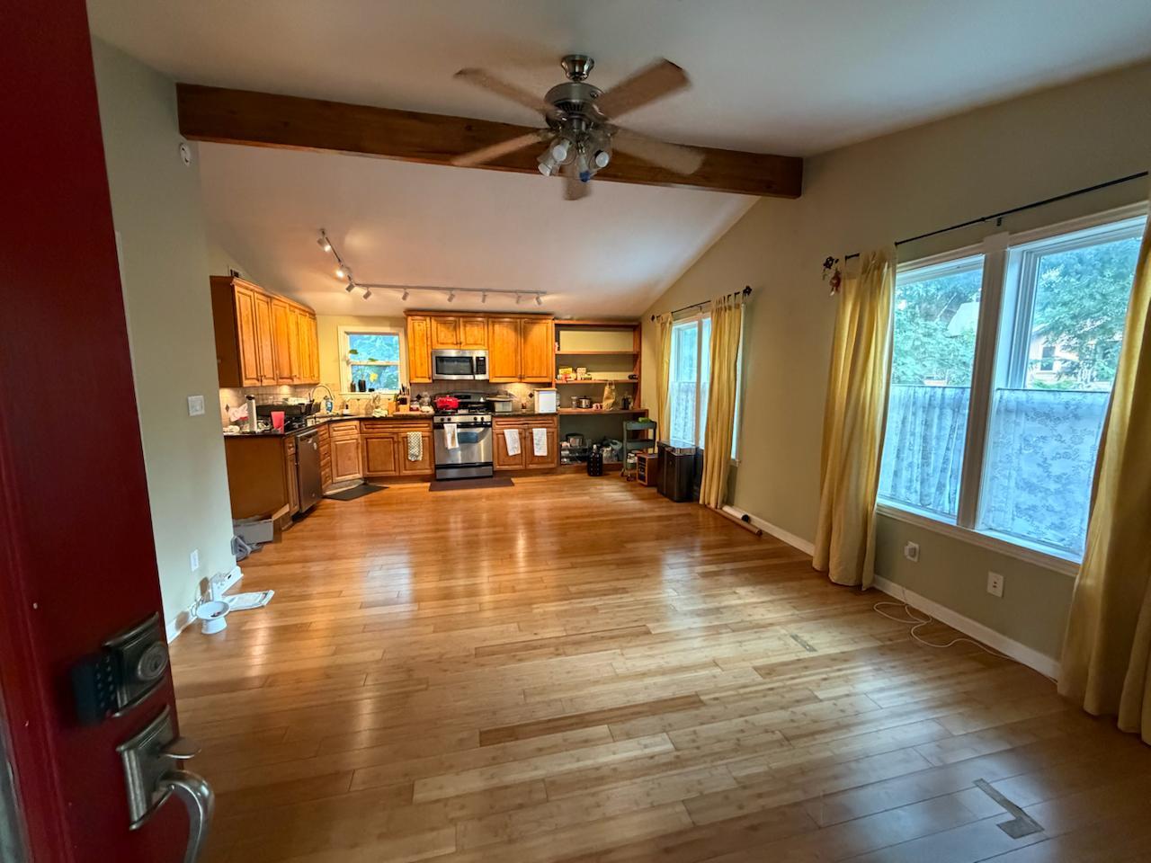 1607 Garden ST #B — photo 3