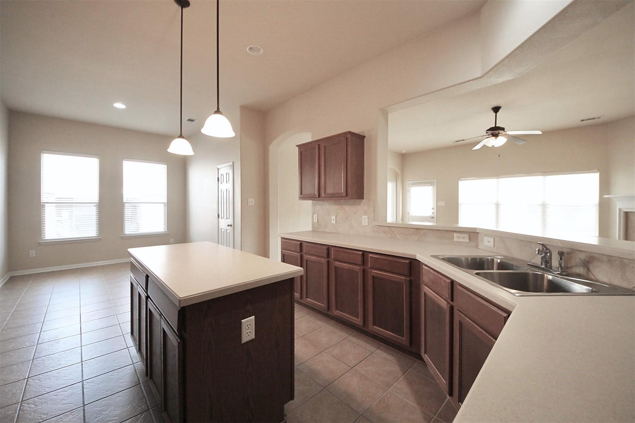 2603 Saddle Blanket PL — photo 3