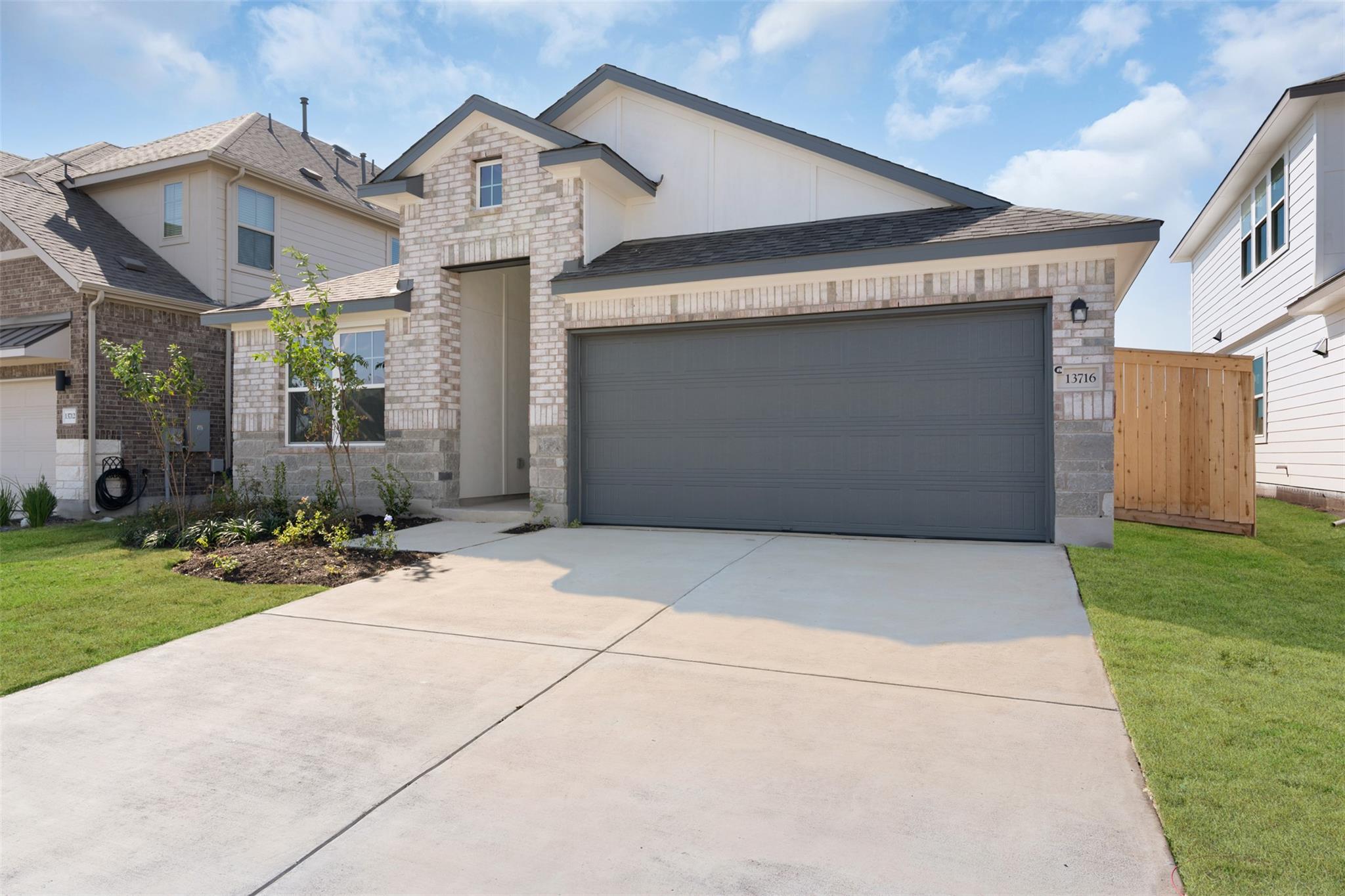 25524 Flora Bella LN — photo 3