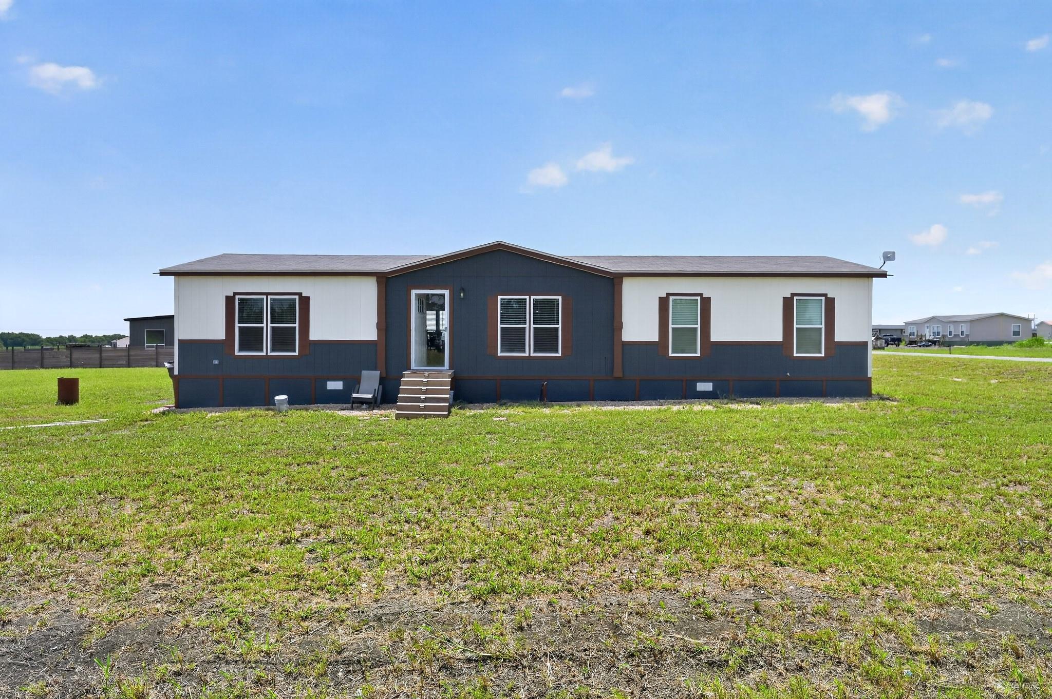 1134 Switchgrass RD