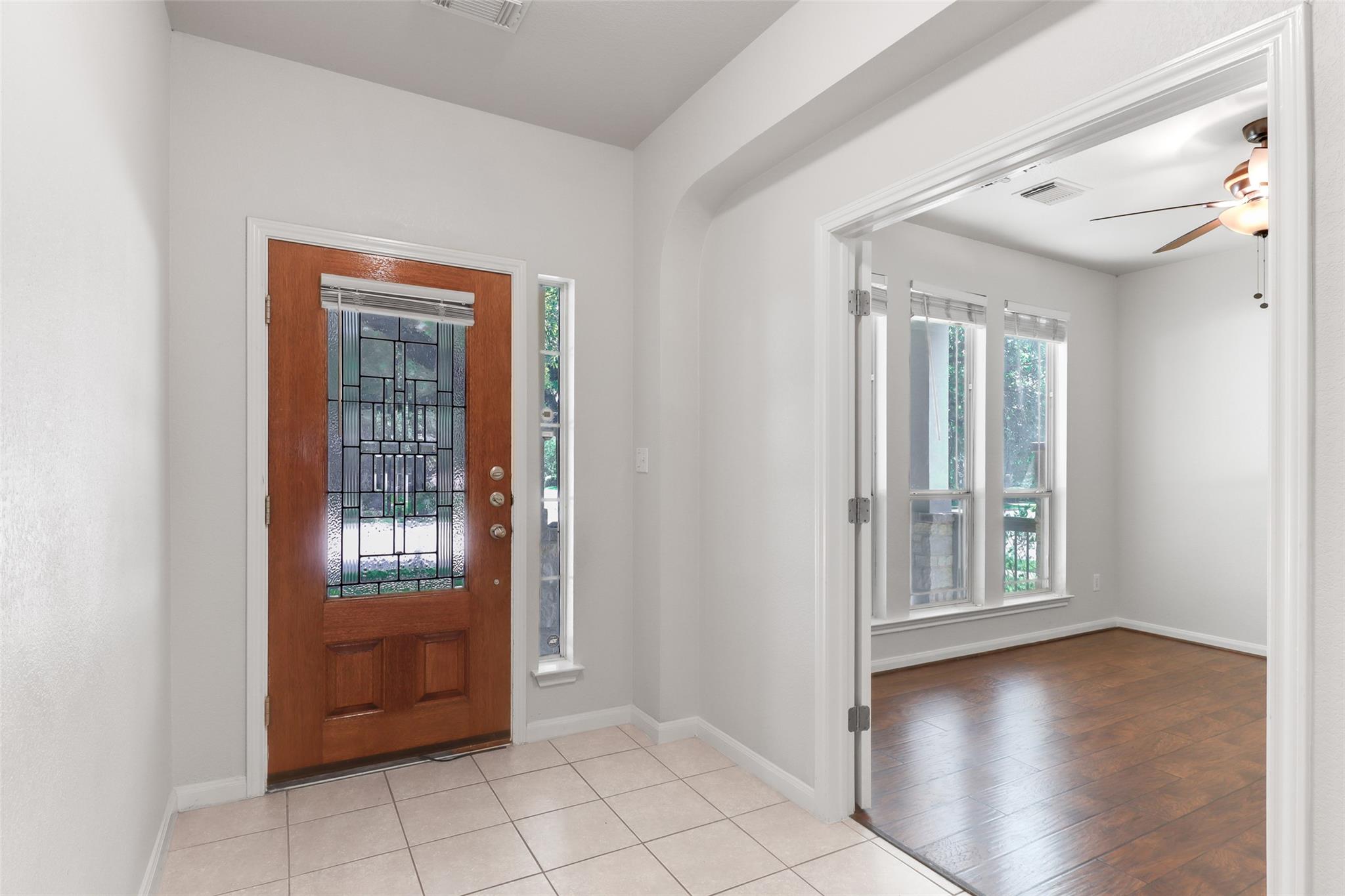 800 Frontier LN — photo 4
