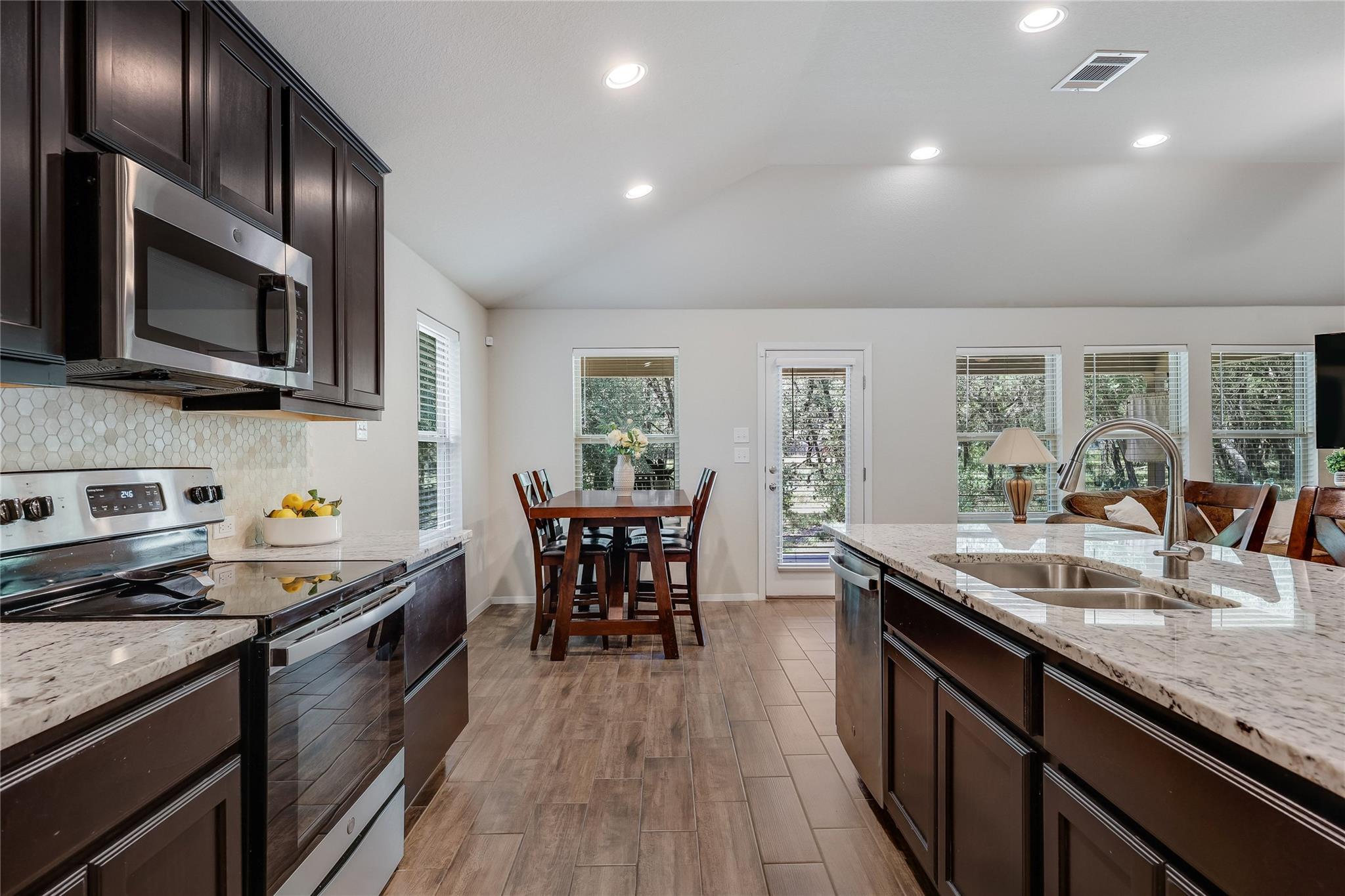 21804 Crystal WAY — photo 5