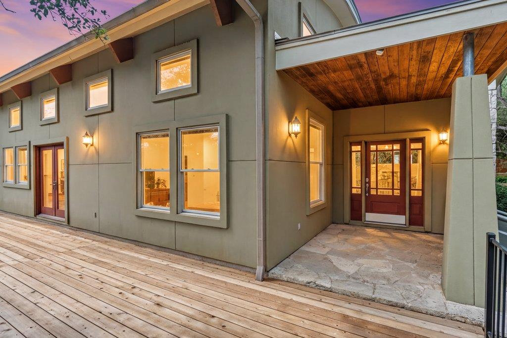 10200 Birdlip CIR — photo 3