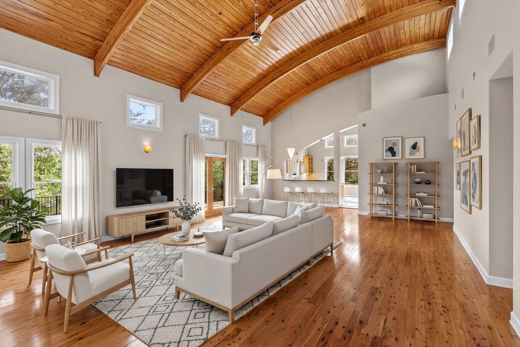 10200 Birdlip CIR — photo 4
