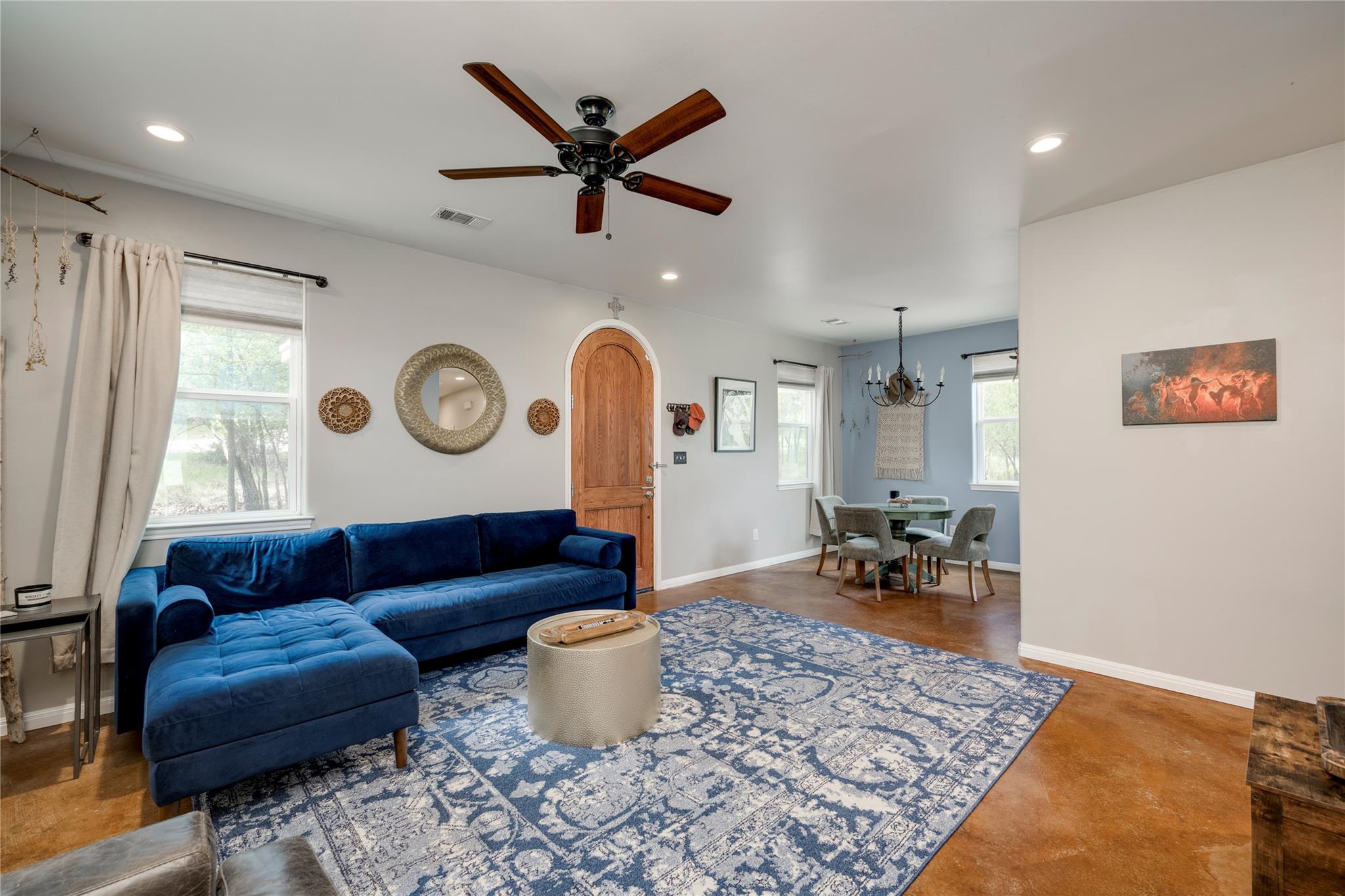 719 Birch LN — photo 4