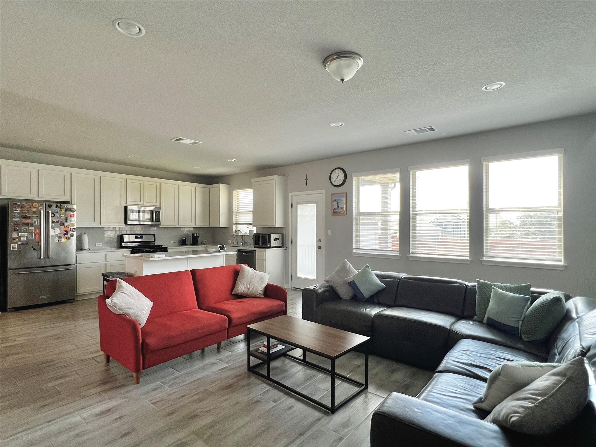 2904 Sage Ranch DR — photo 3