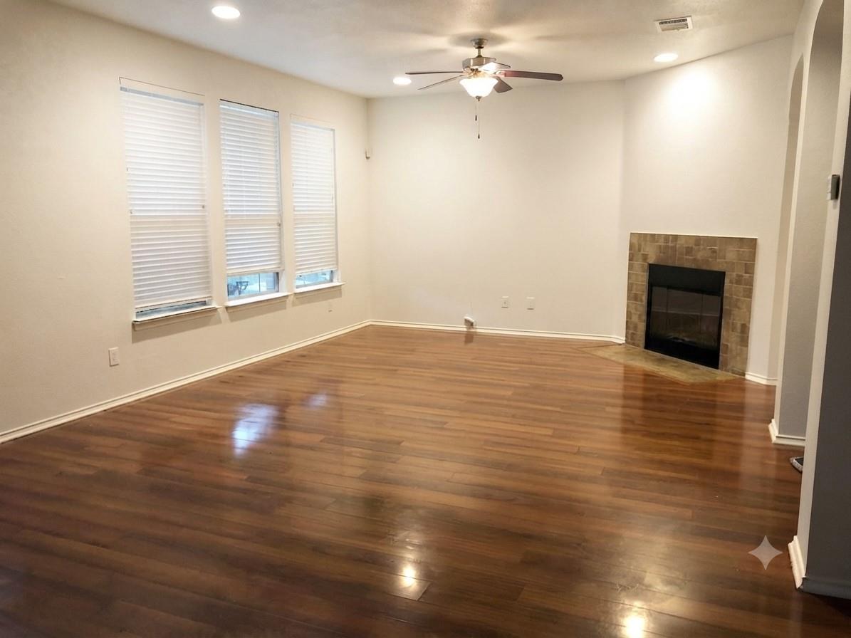 14320 Lake Victor DR — photo 4