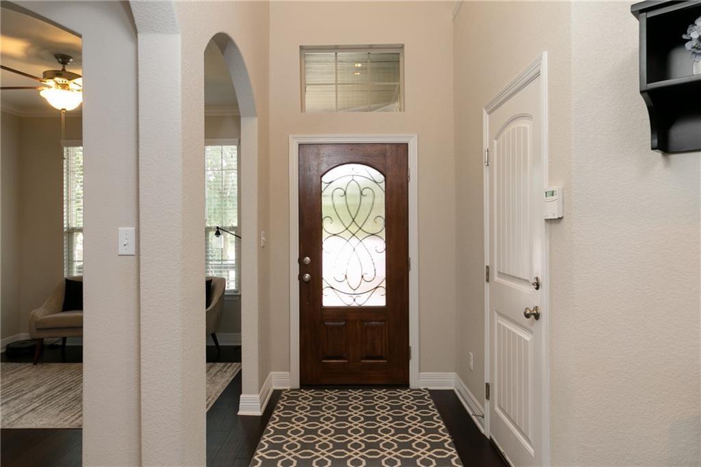 104 Auburn CV — photo 5