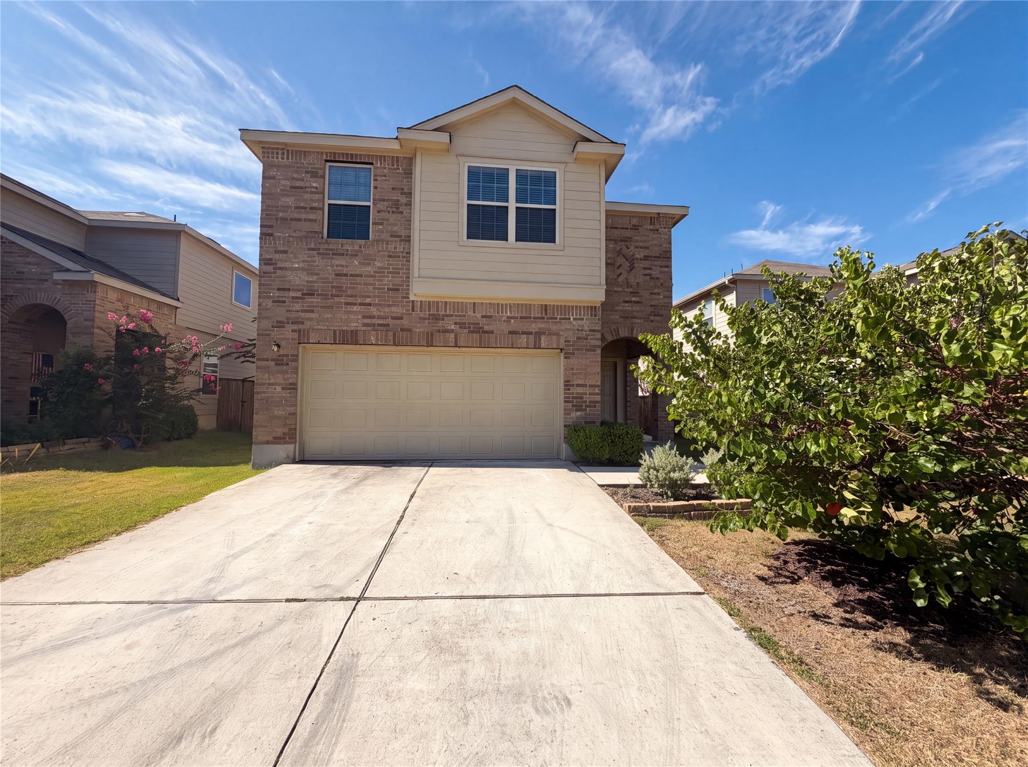 276 Circle WAY