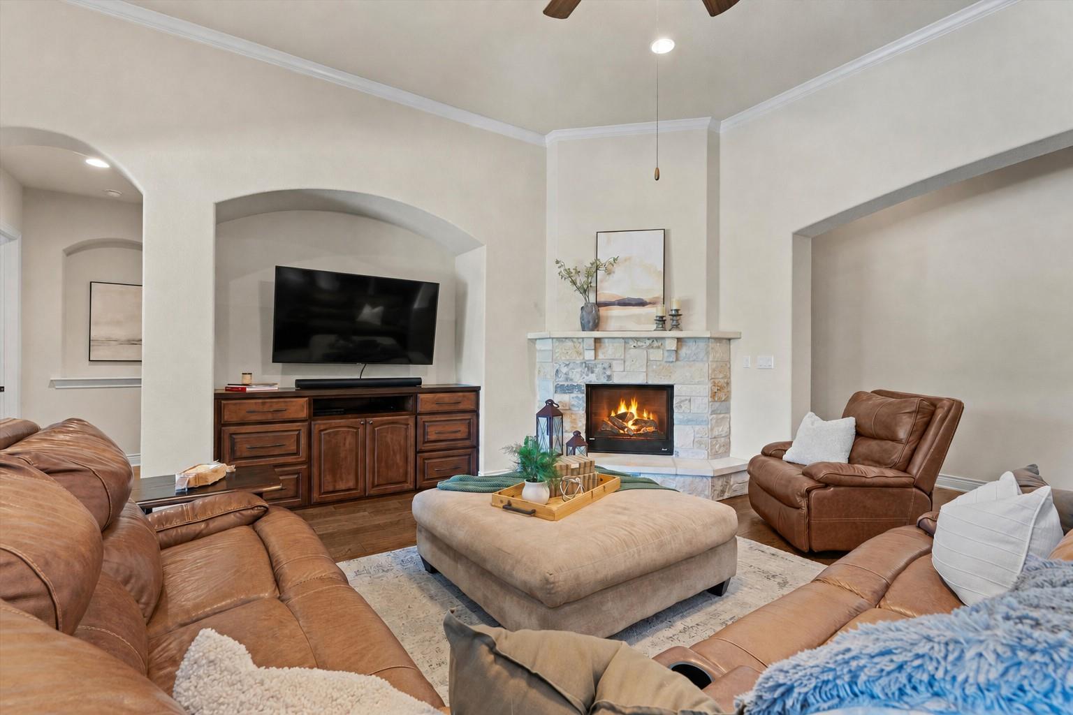 216 Oak Valley CT — photo 3