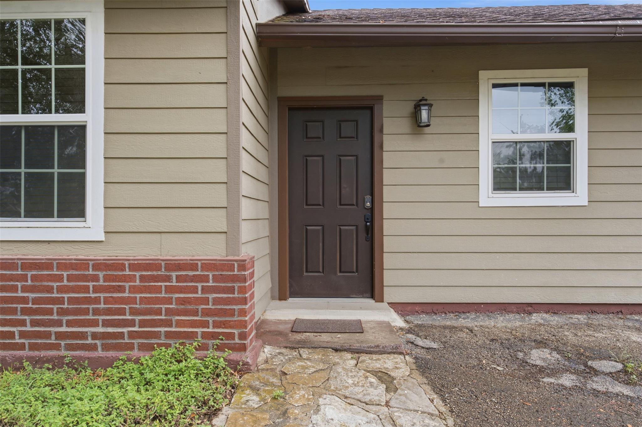 7606 Williamson Creek DR — photo 4