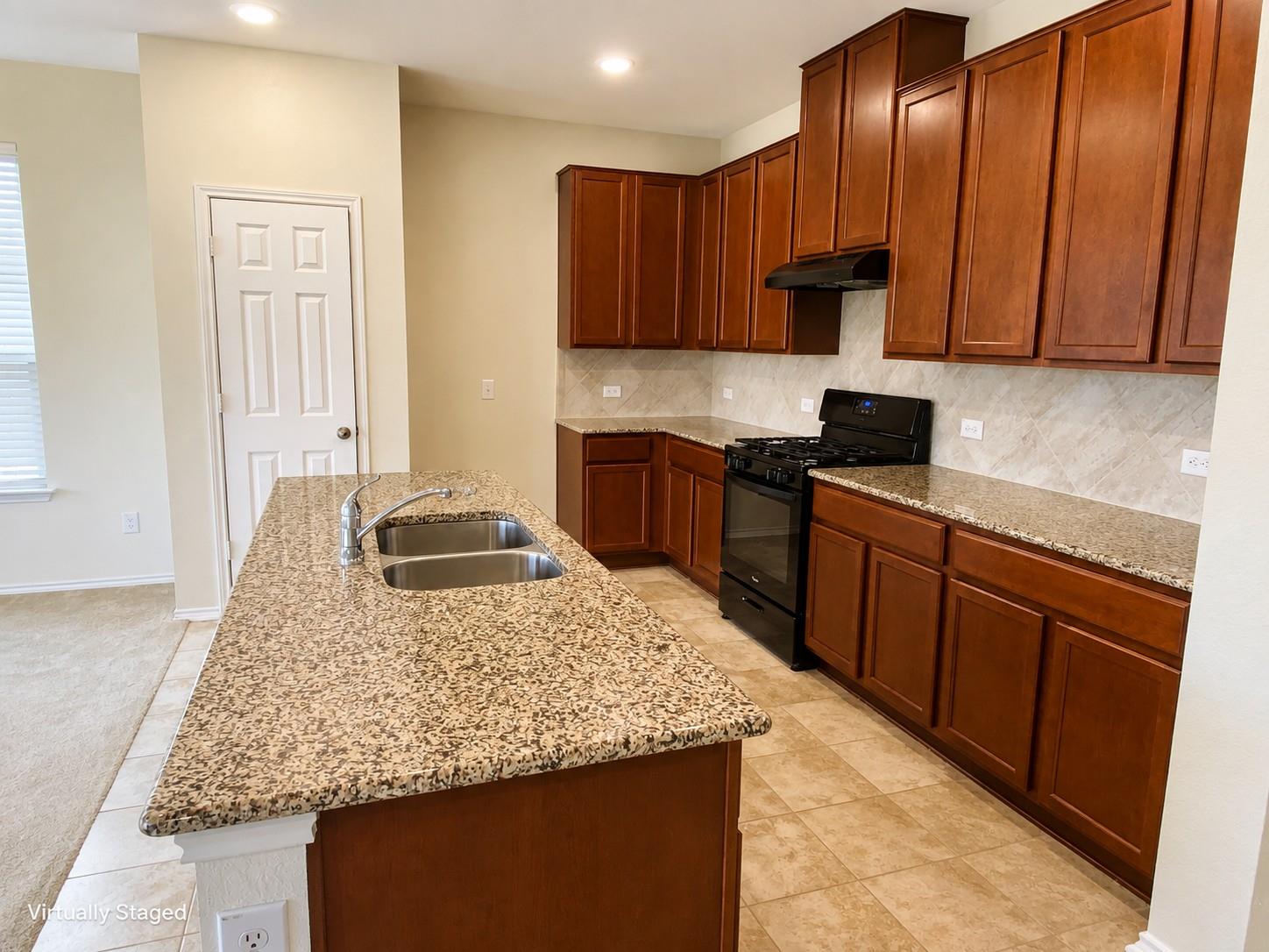 1313 Arbor Acres LOOP — photo 4