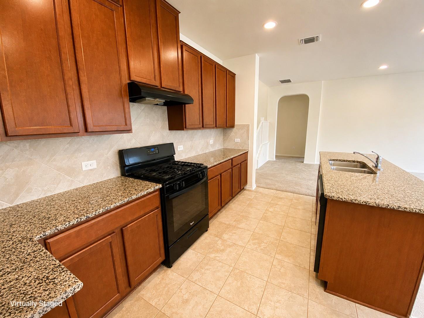1313 Arbor Acres LOOP — photo 5