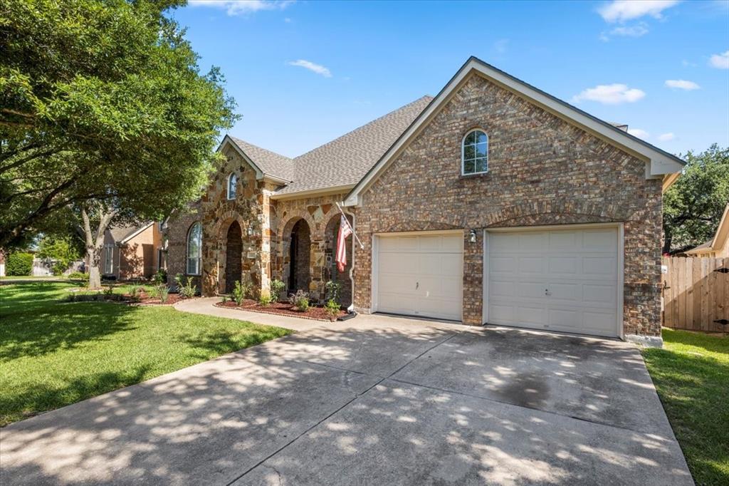 2127 Clear Lake PL — photo 3