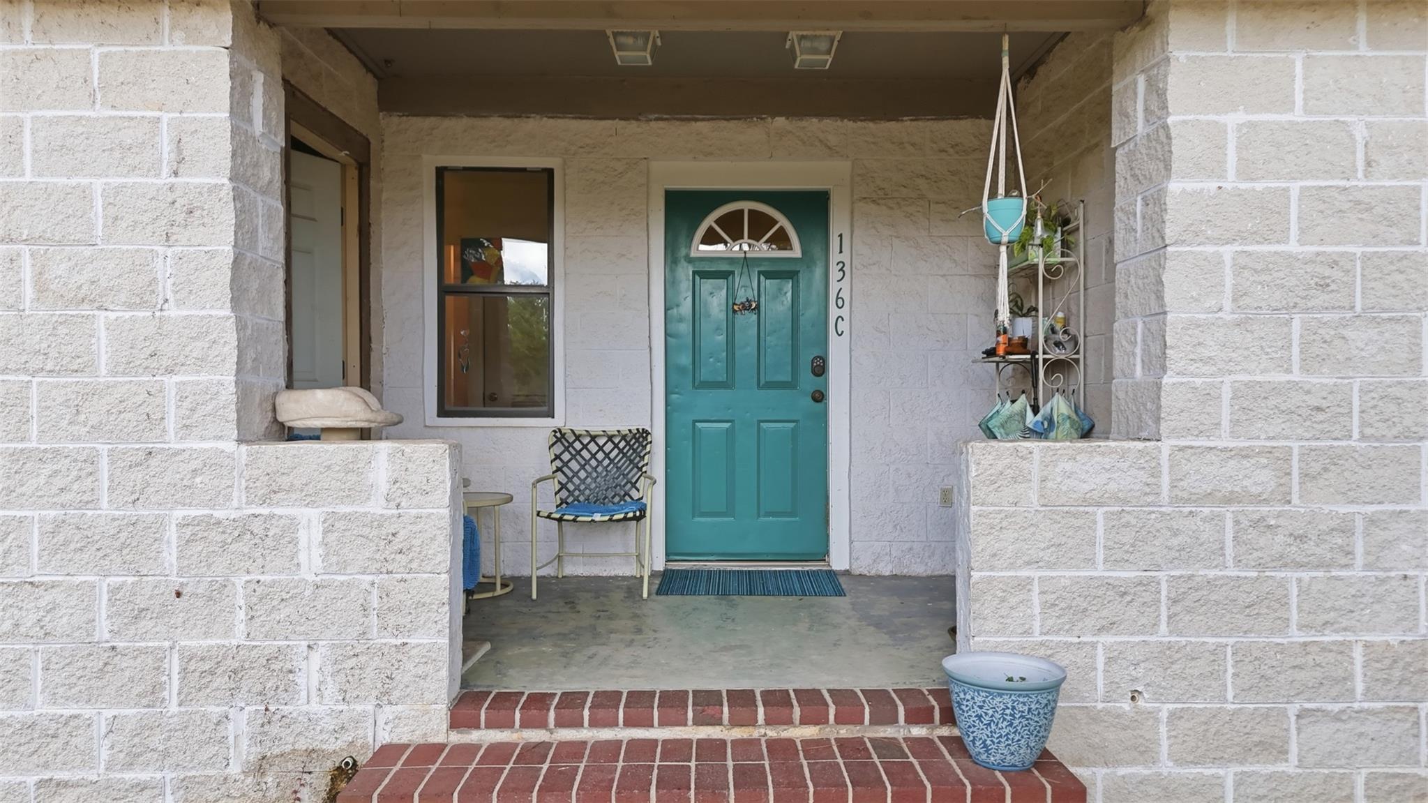 136 Pine Hill LOOP #C — photo 4