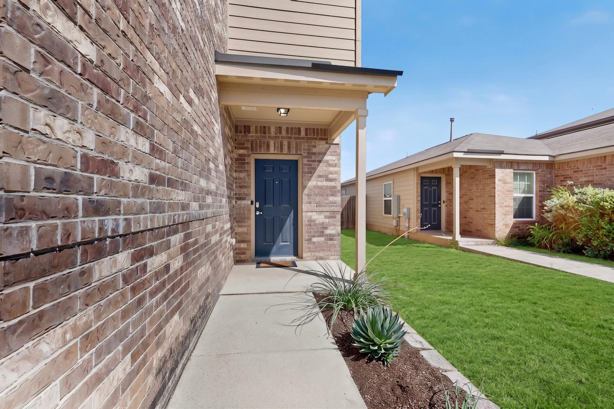 1382 Breanna LN — photo 3