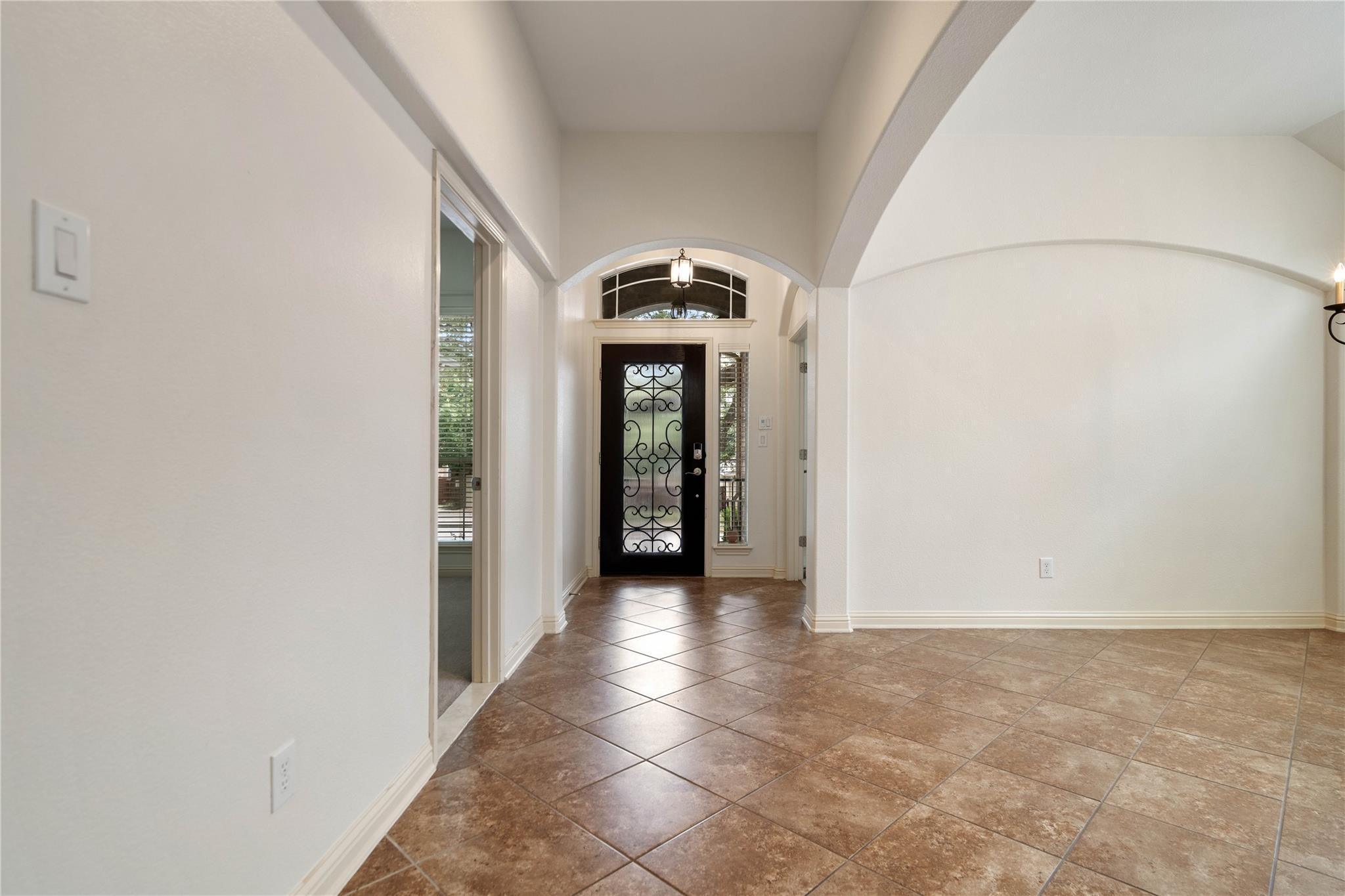 419 Atlanta Park DR — photo 5