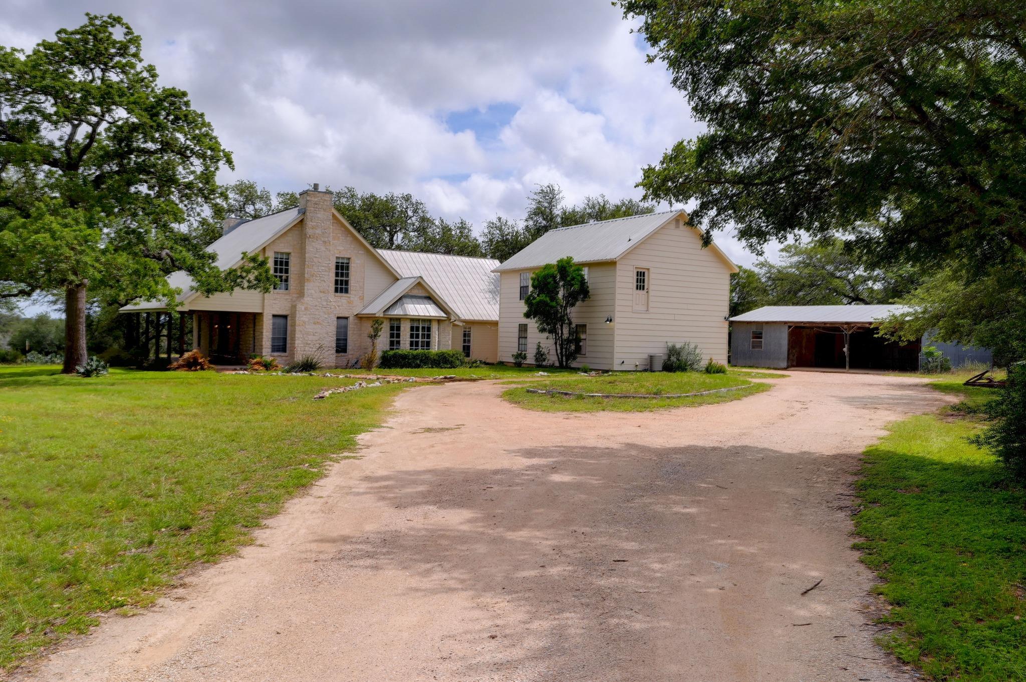 364 Nameless RD — photo 3
