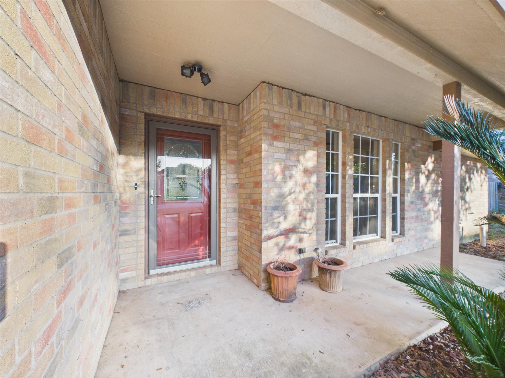 1125 Iris Crescent DR — photo 5