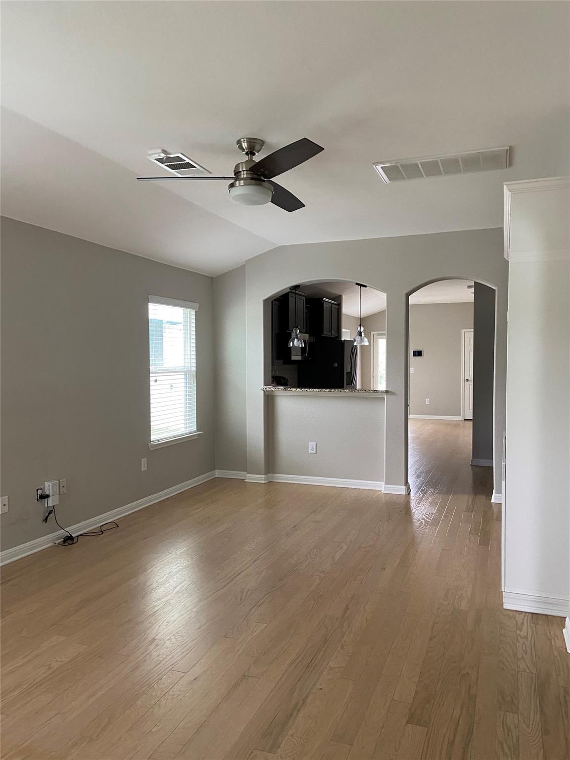 18307 Mammoth Cave BLVD — photo 4