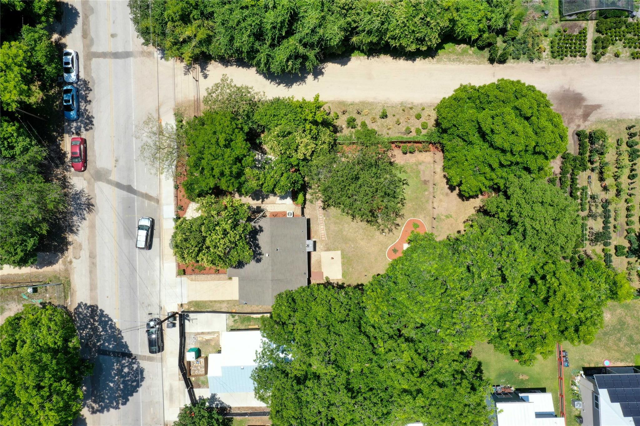 1124 Tillery ST — photo 3