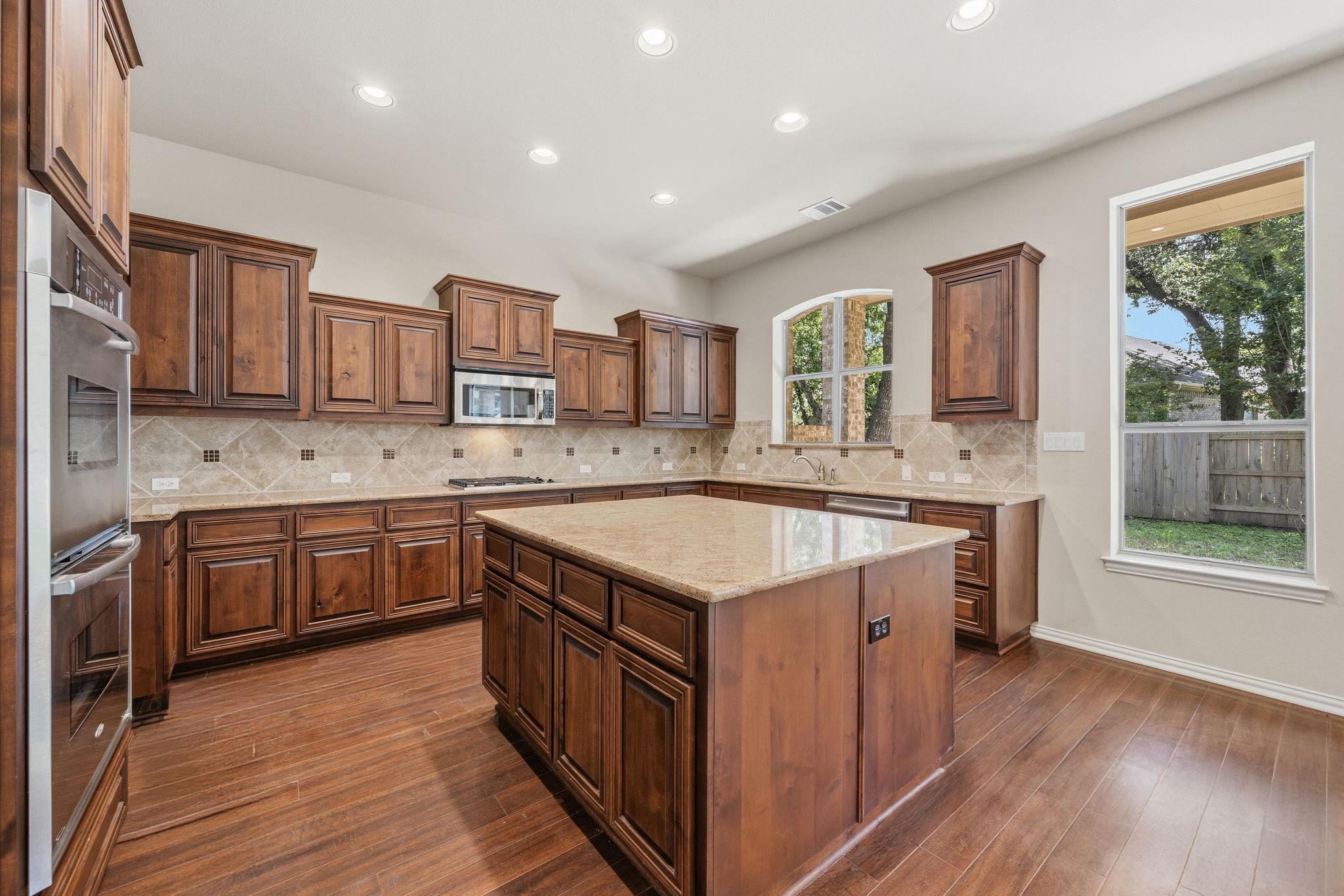 205 Crosswind CT — photo 4