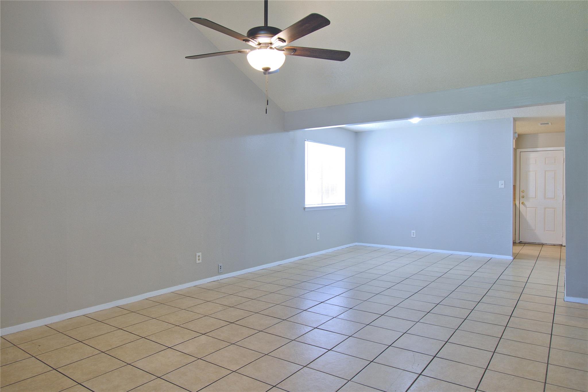 1707 Onion Creek Village DR #A — photo 4