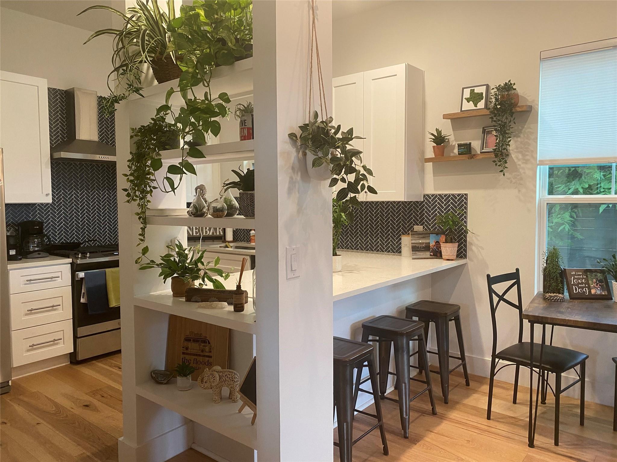 1122 Kirk Ave — photo 4