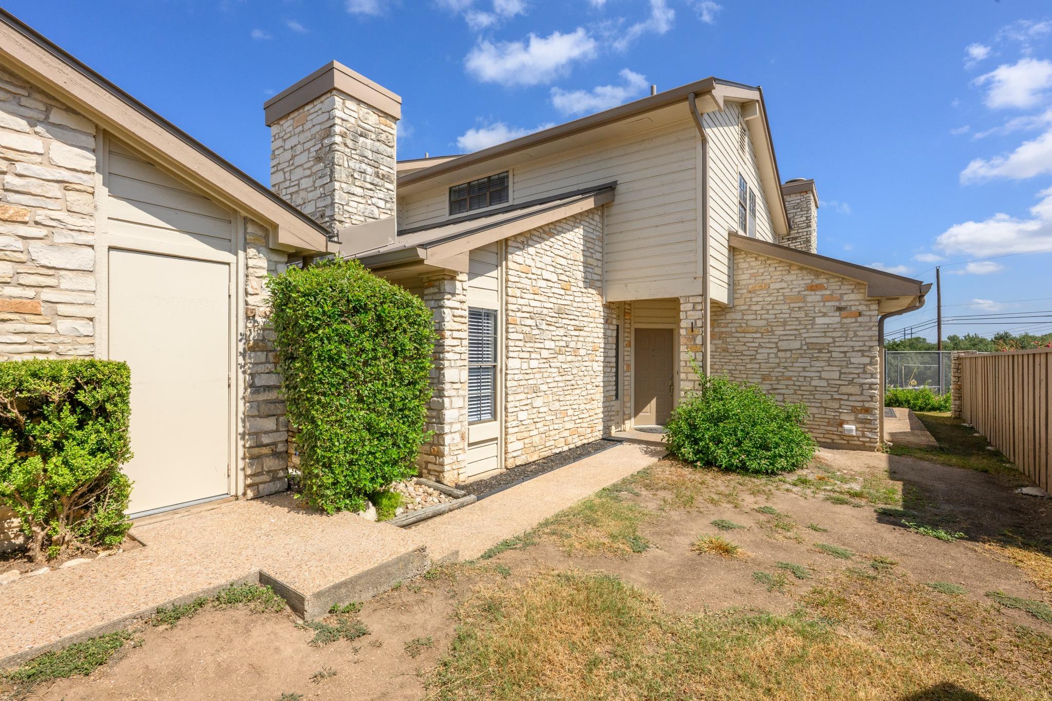 2201 Lakeway BLVD #39 — photo 3