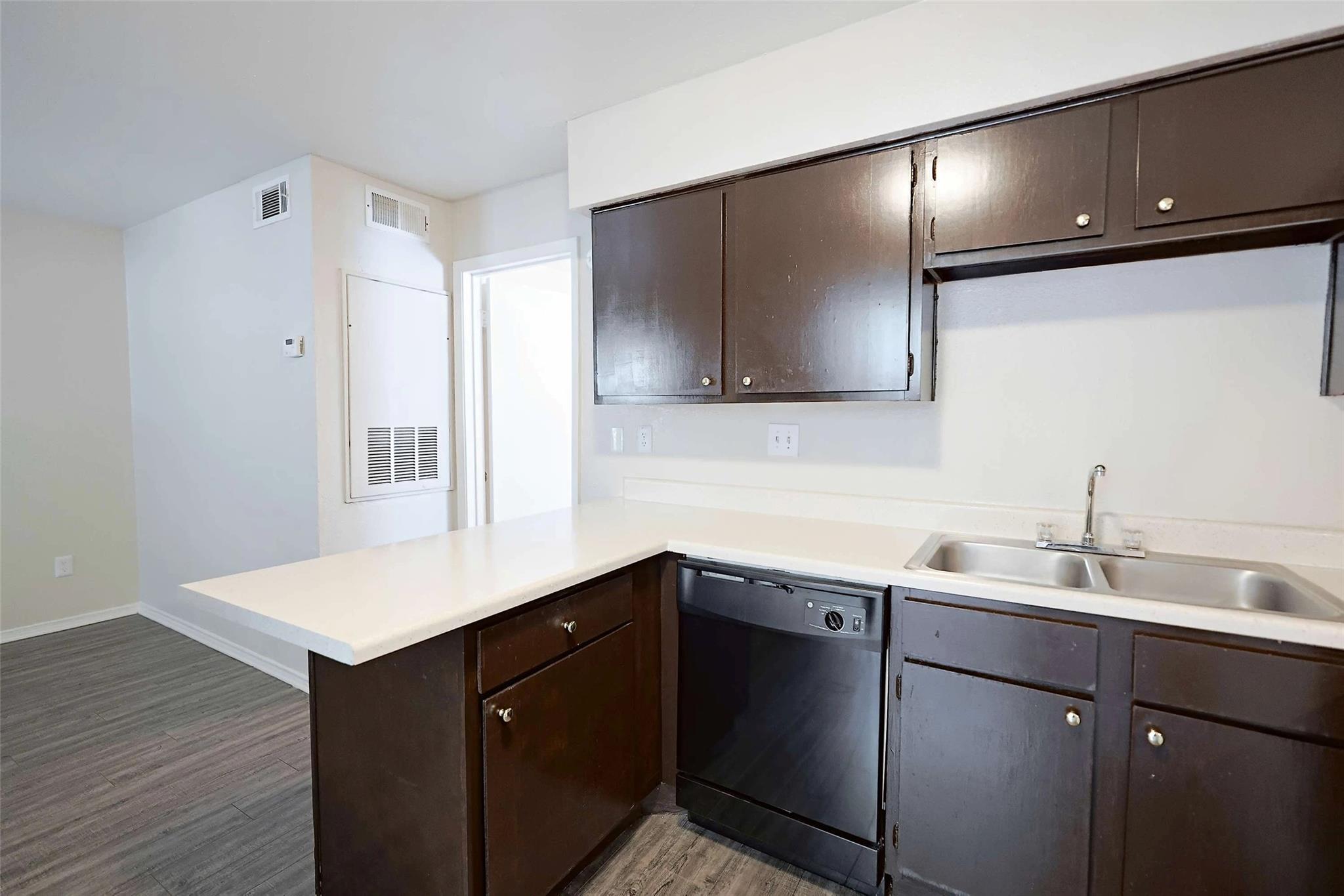2809 W William Cannon DR #I208 — photo 4