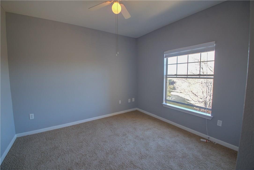 2320 Gracy Farms LN #1321 — photo 4