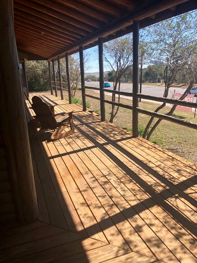 4225 Highway 290 — photo 4