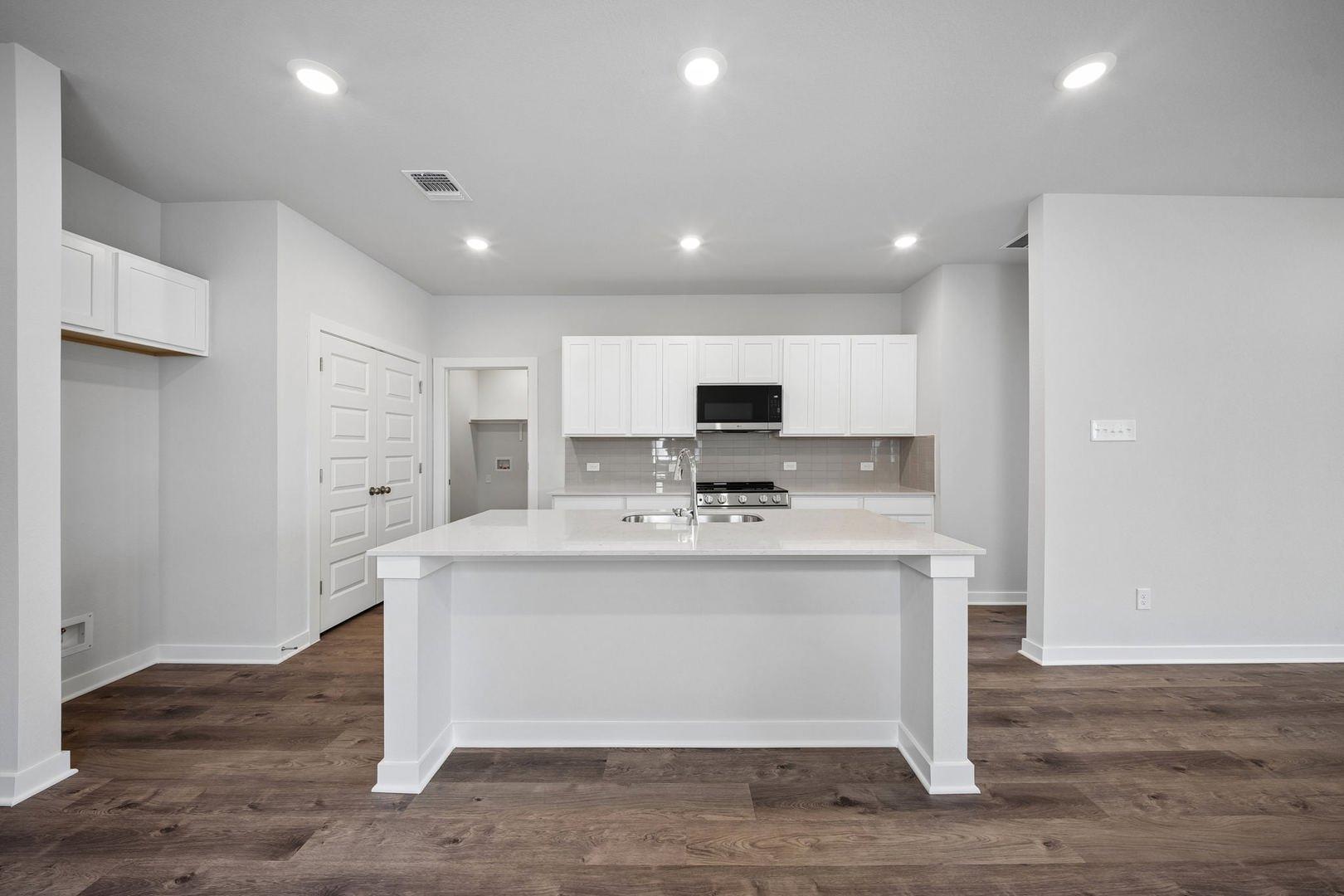10607 Trifecta WAY — photo 4
