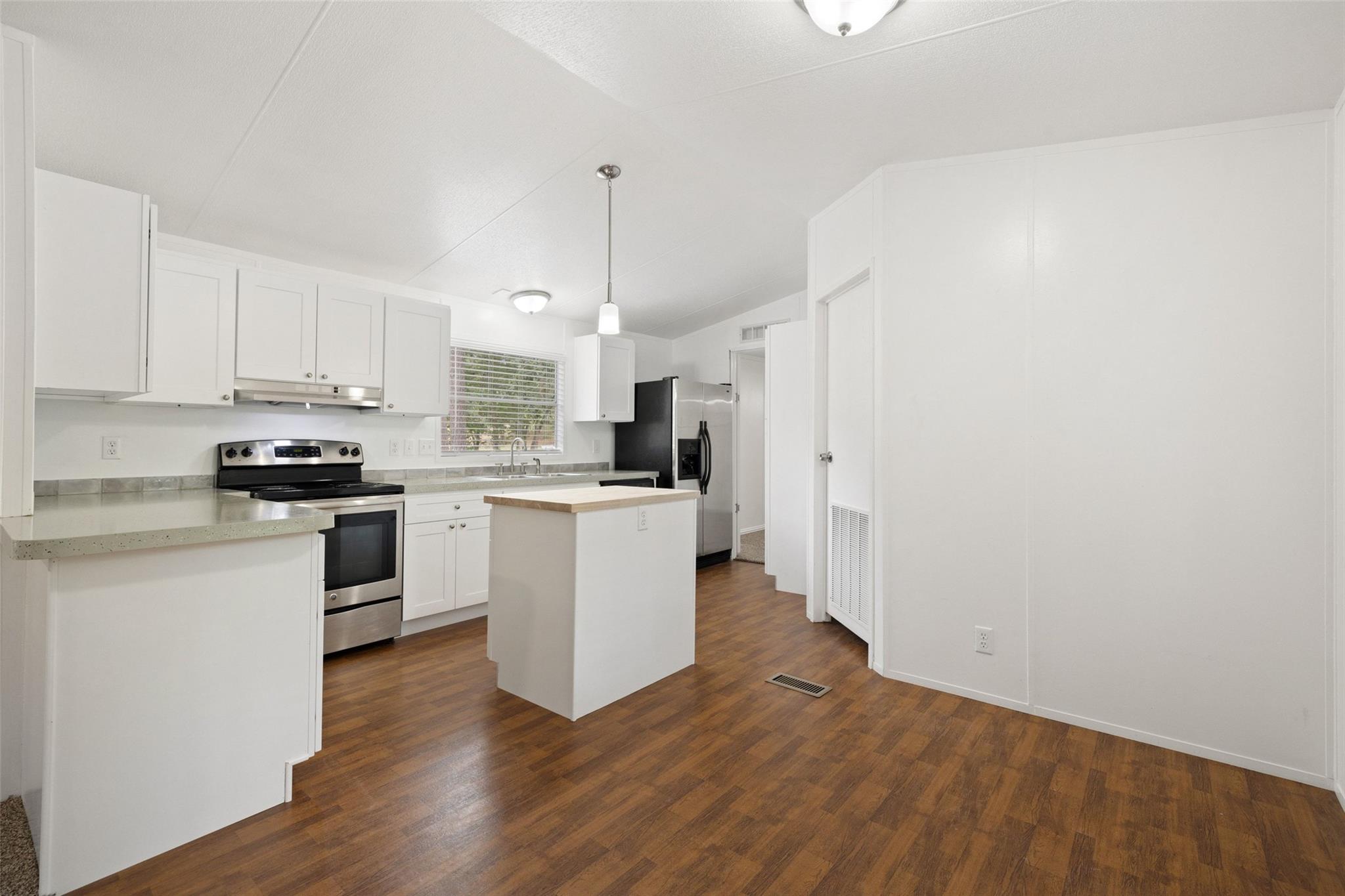 301 Porter RD #A — photo 3