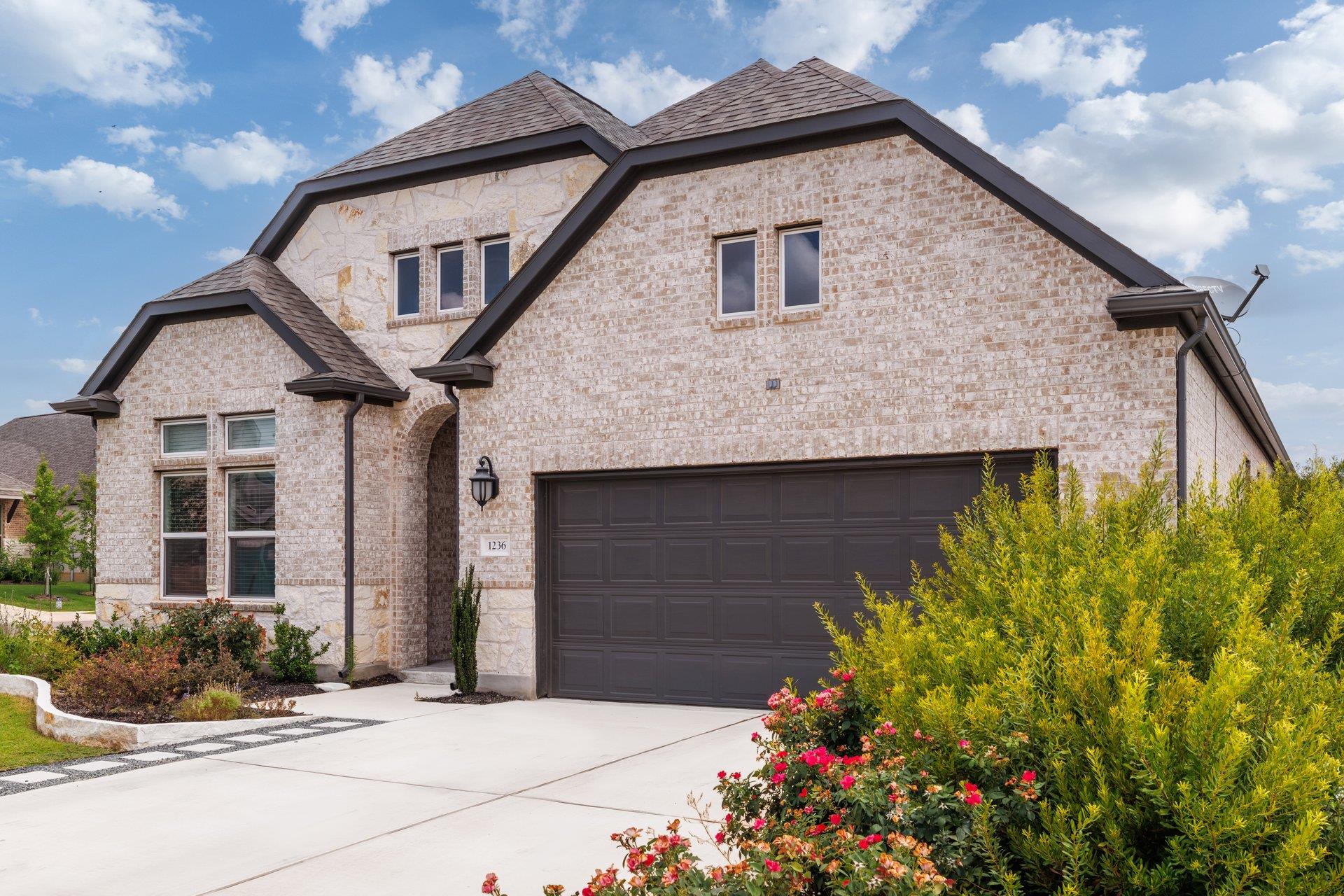 1236 Scenic Green LOOP — photo 3