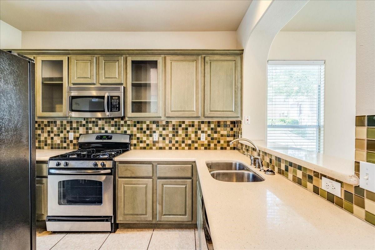 2924 Bond DR #4C — photo 5