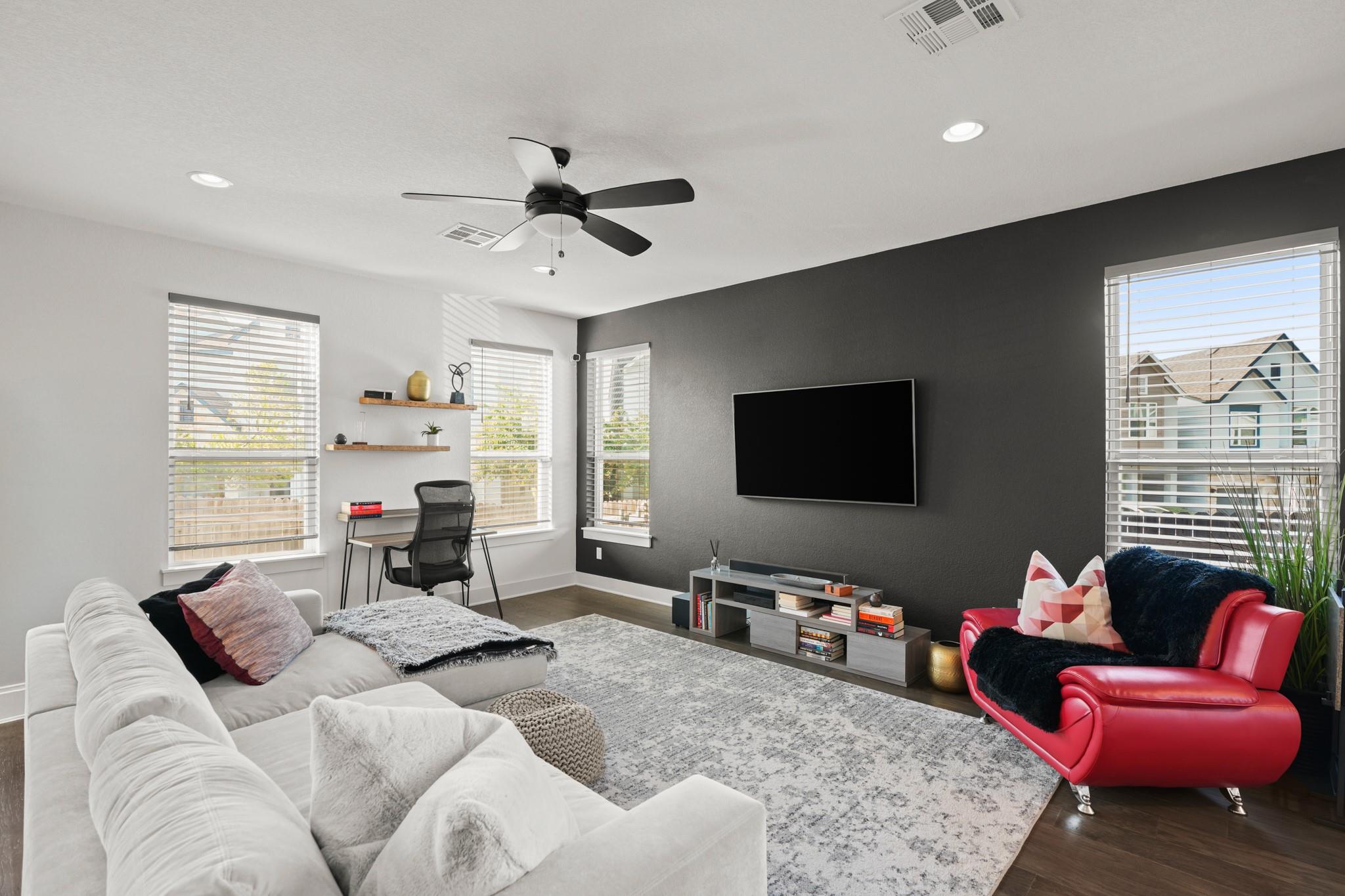 5160 A W Grimes BLVD #125 — photo 4