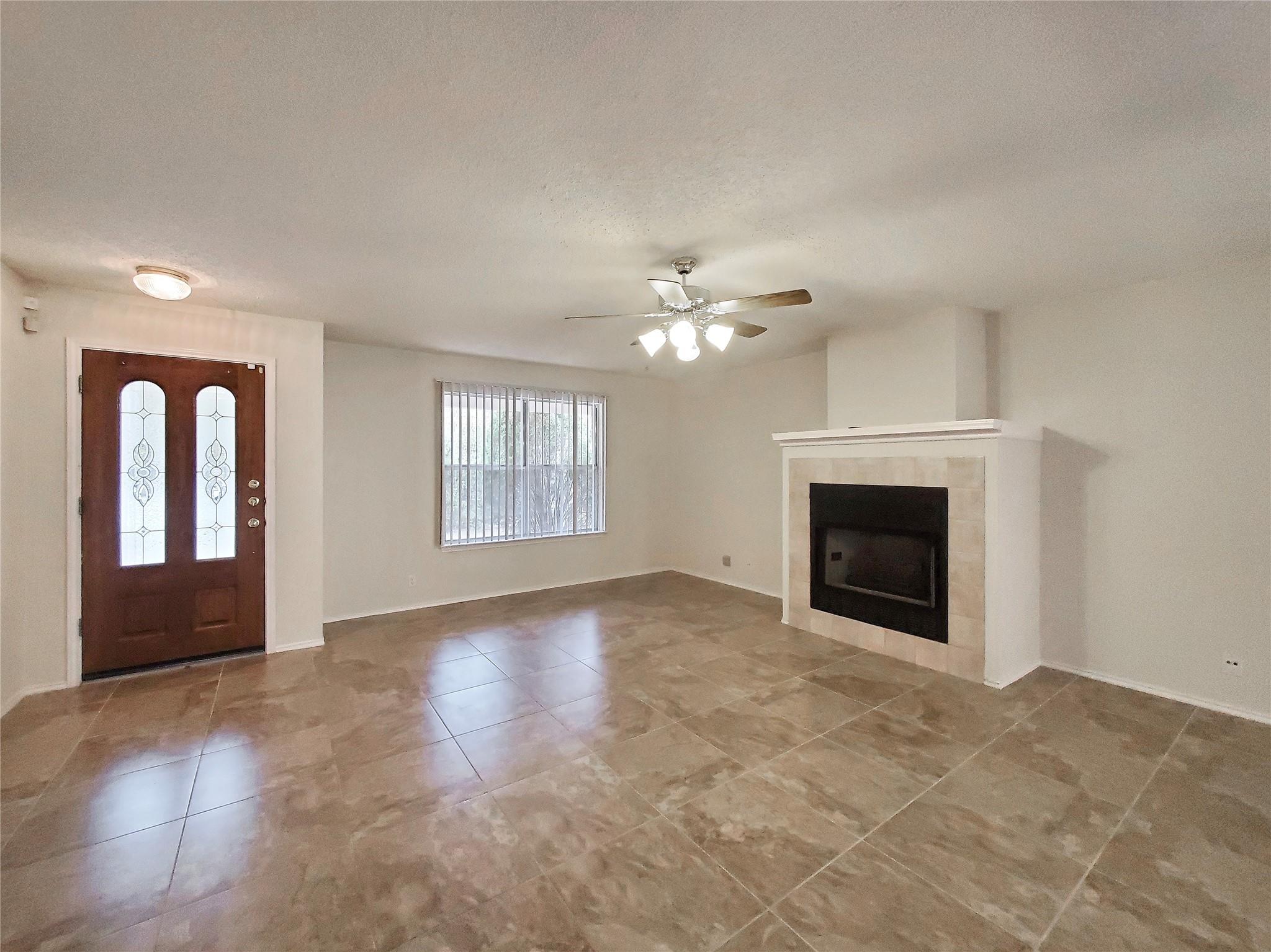 1926 Summer Rain DR — photo 4
