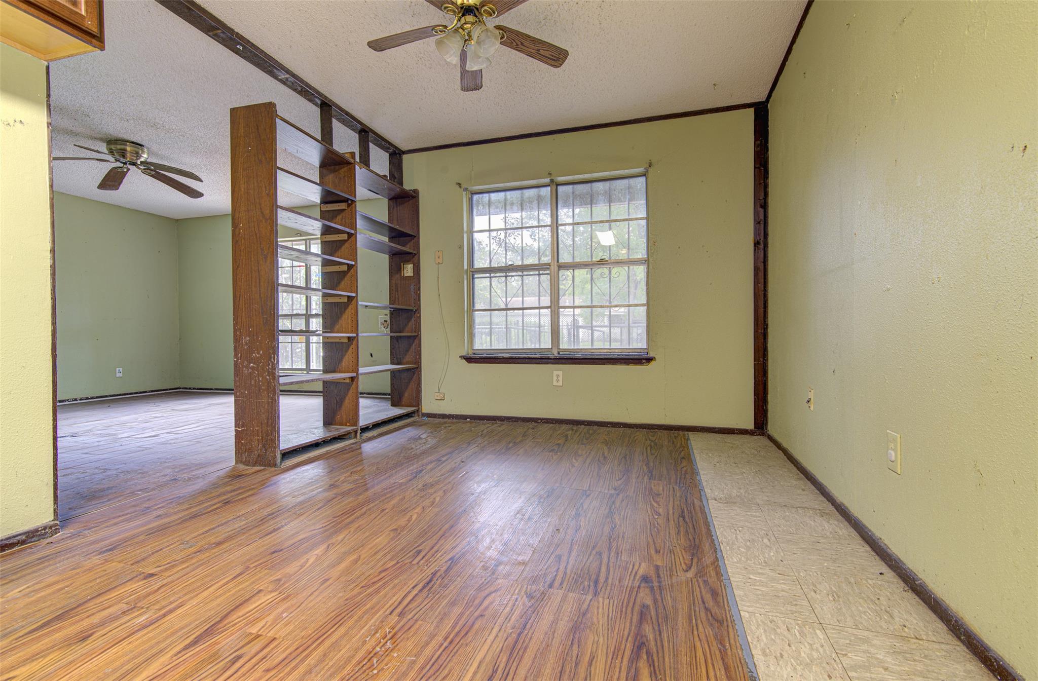 6006 Palm CIR — photo 5