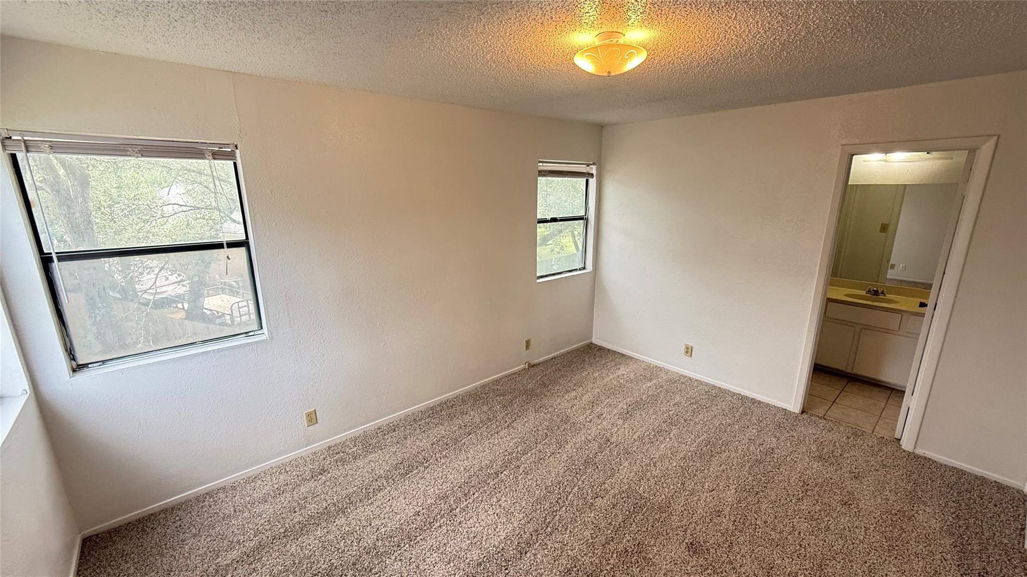 9019 Sawtooth LN #A — photo 3