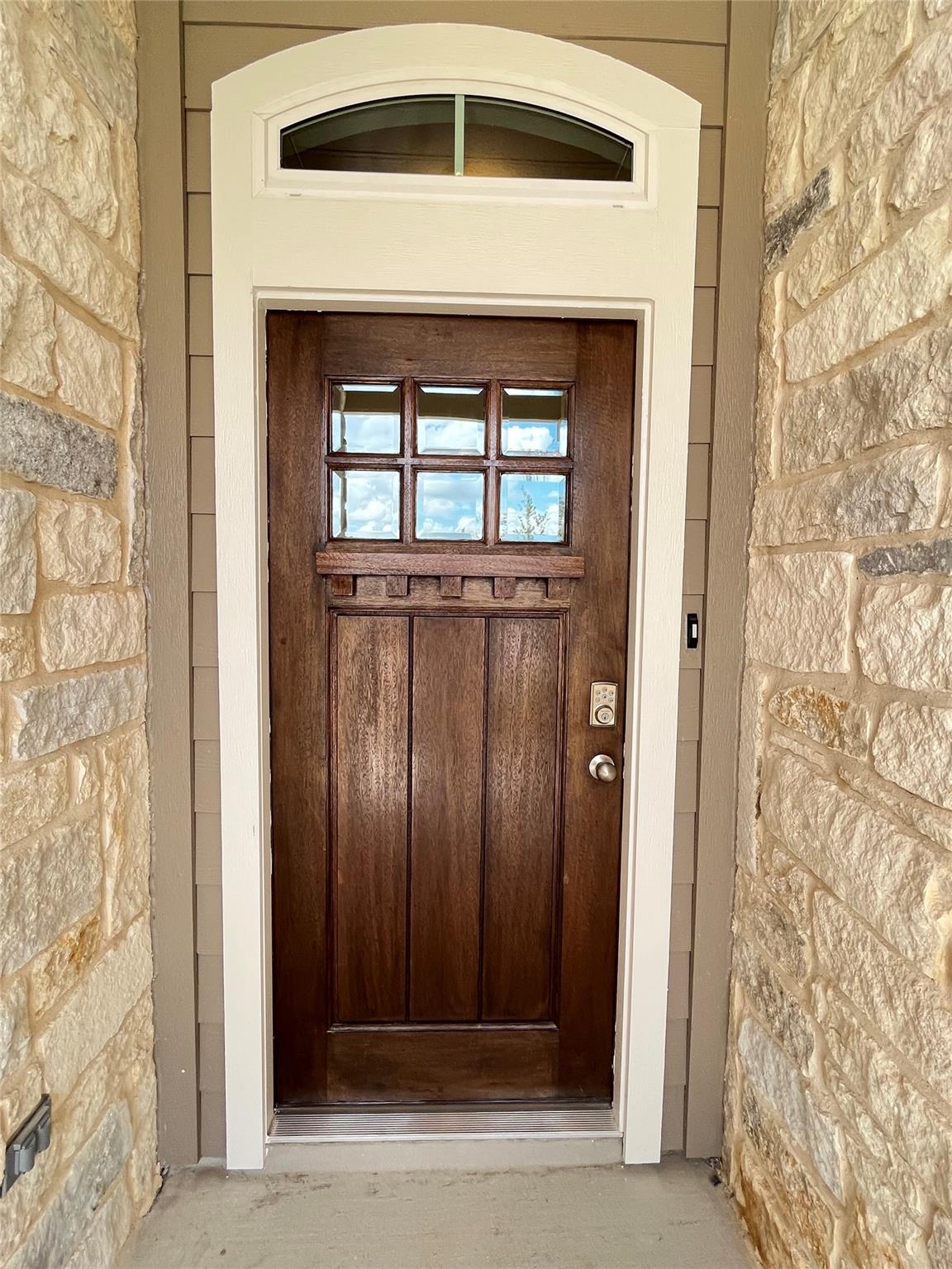 445 Blue Stem RD — photo 3