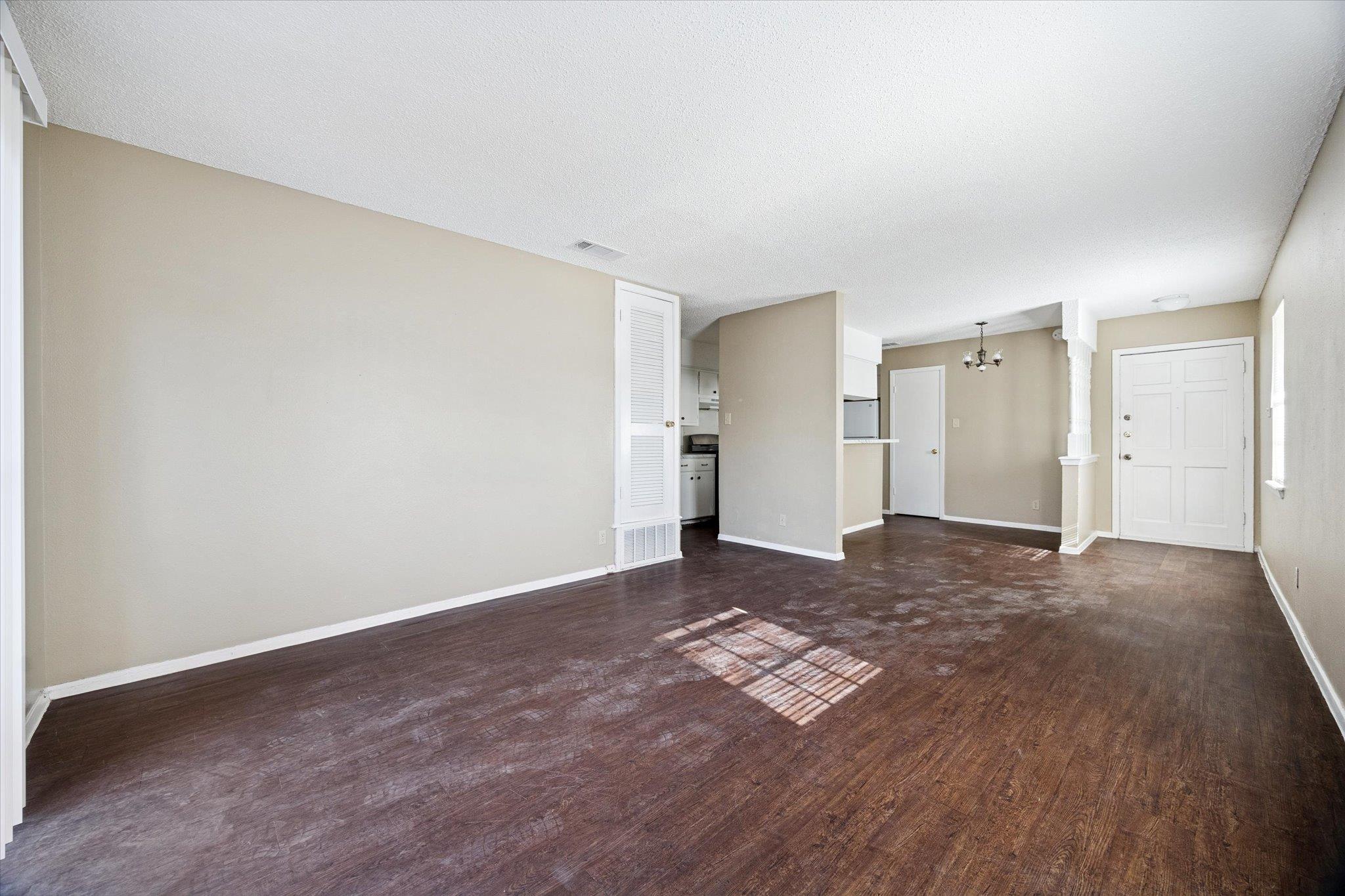 908 B Kirschner PL — photo 3