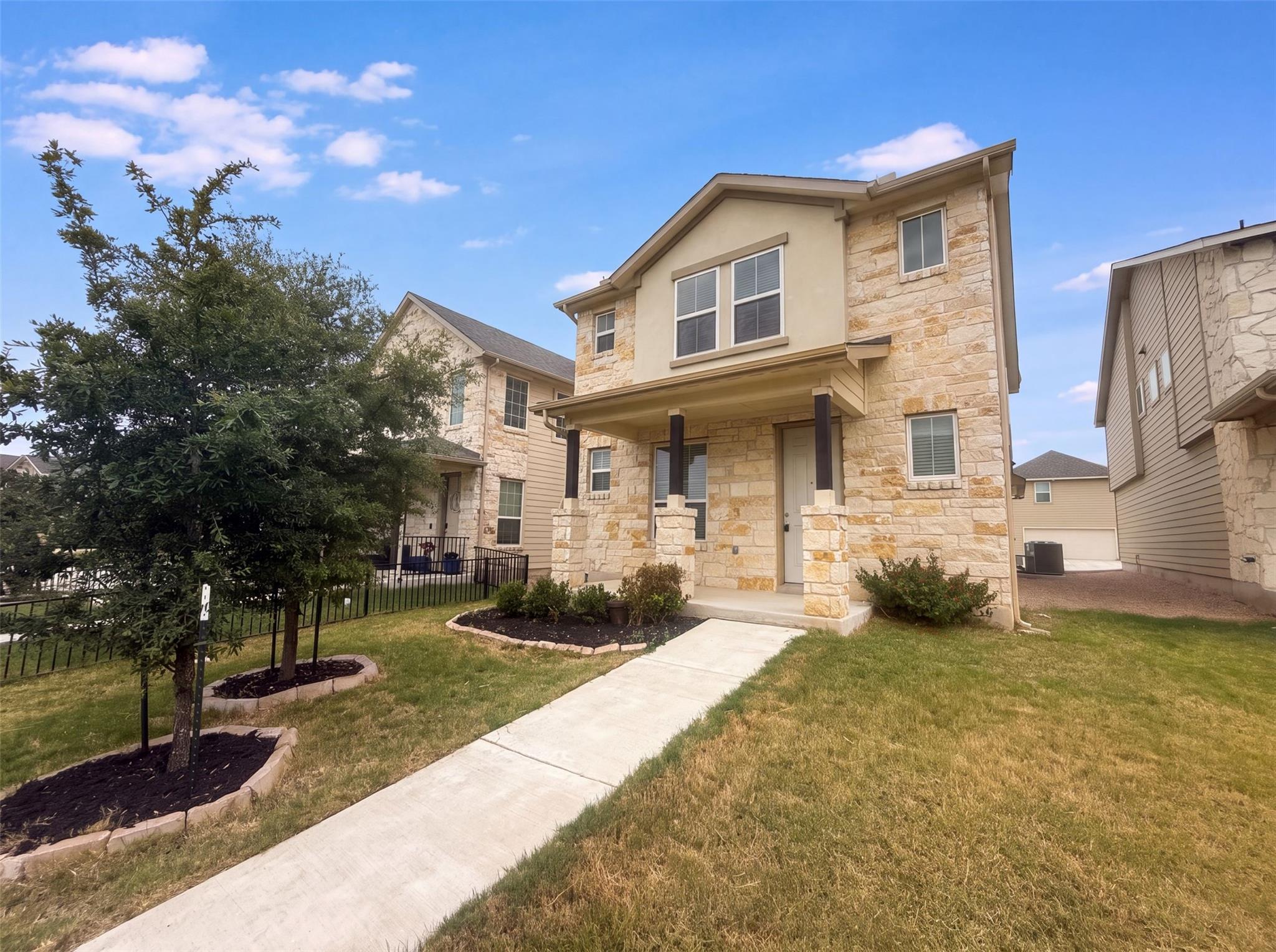 304 Lost Mine Peak LN
