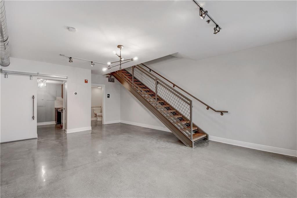 1601 Cesar Chavez ST #102 — photo 4