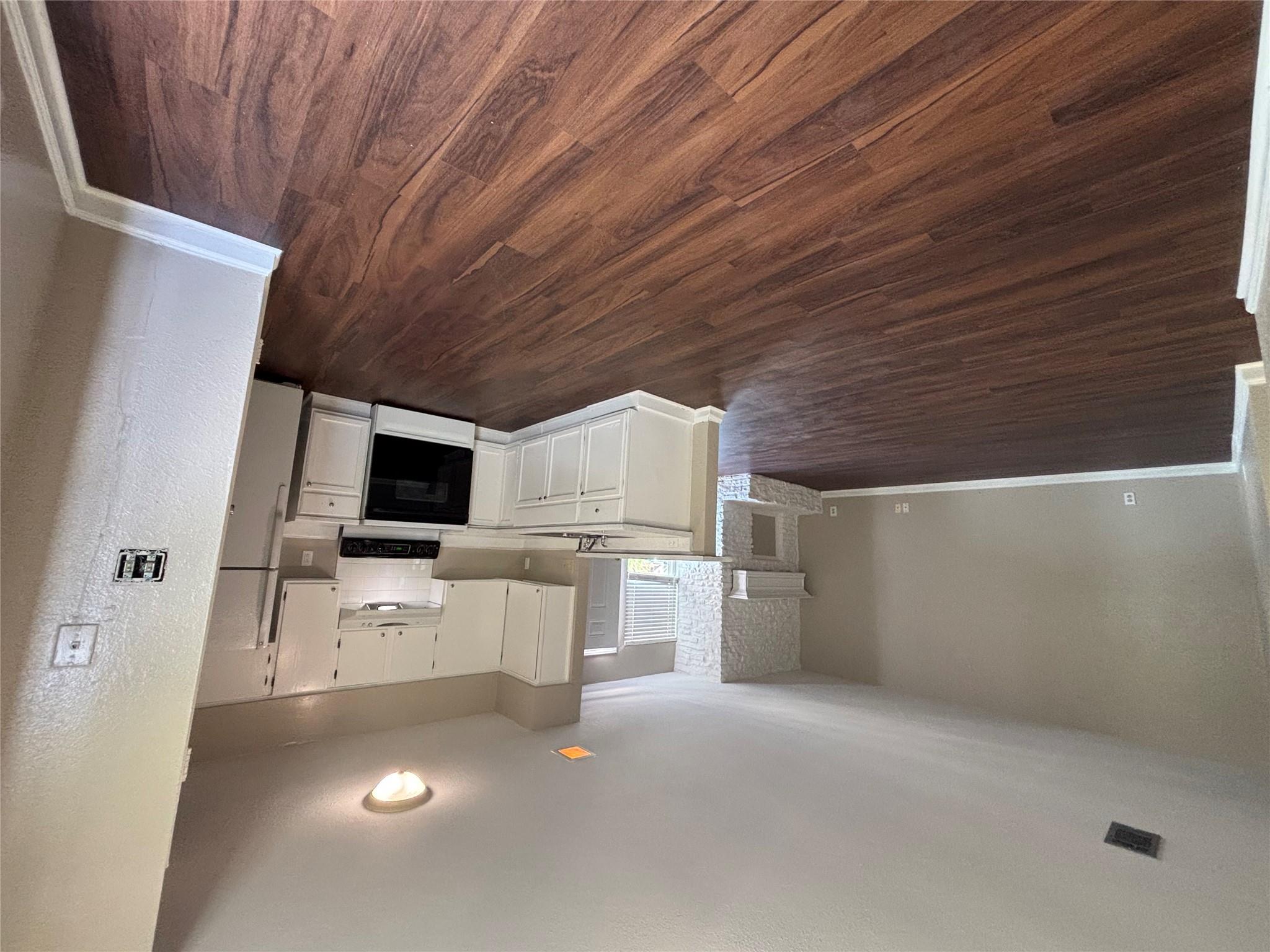 10010 Brownie DR #C — photo 3