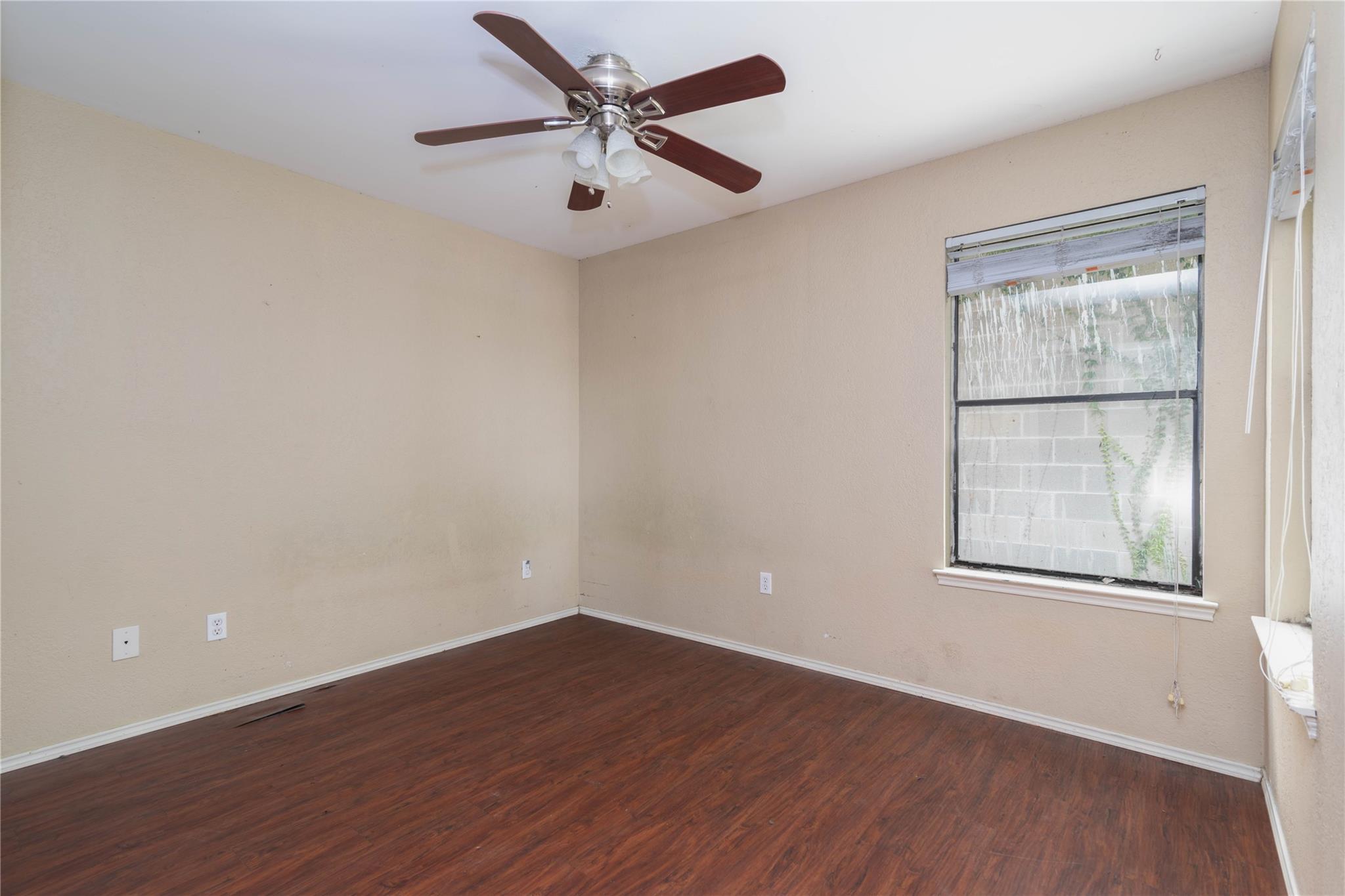 310 Pat Garrison ST #1 — photo 4