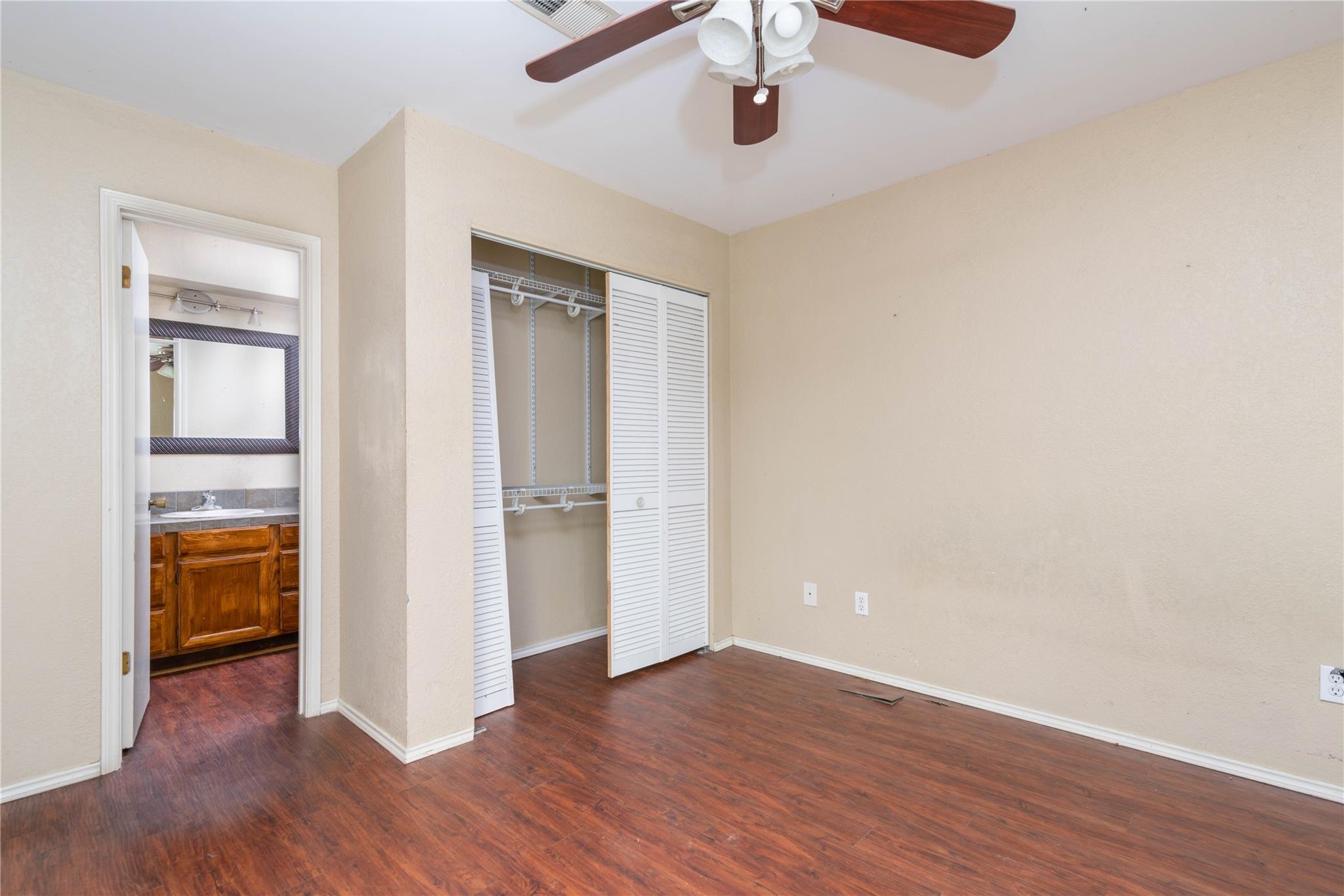 310 Pat Garrison ST #1 — photo 5