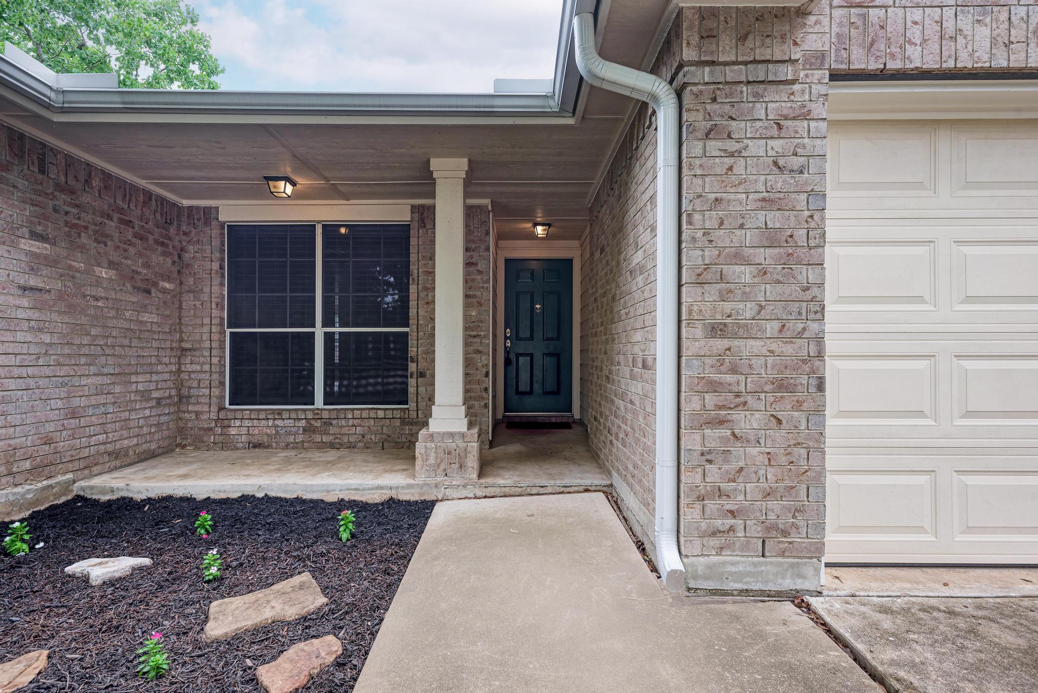 2550 Cora CV — photo 4