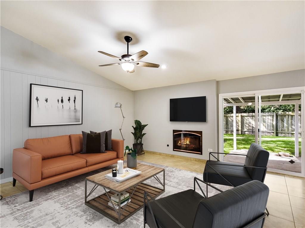 11718 Spotted Horse DR — photo 4