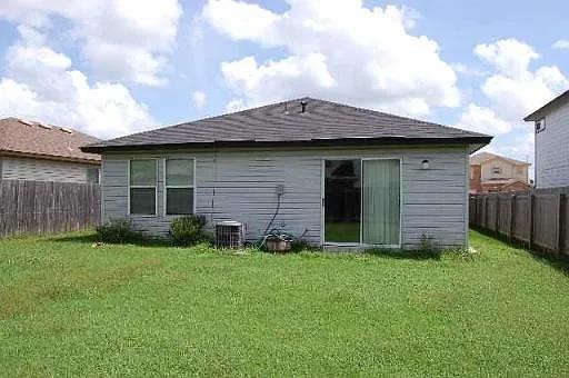 3851 Cherokee BLVD — photo 4